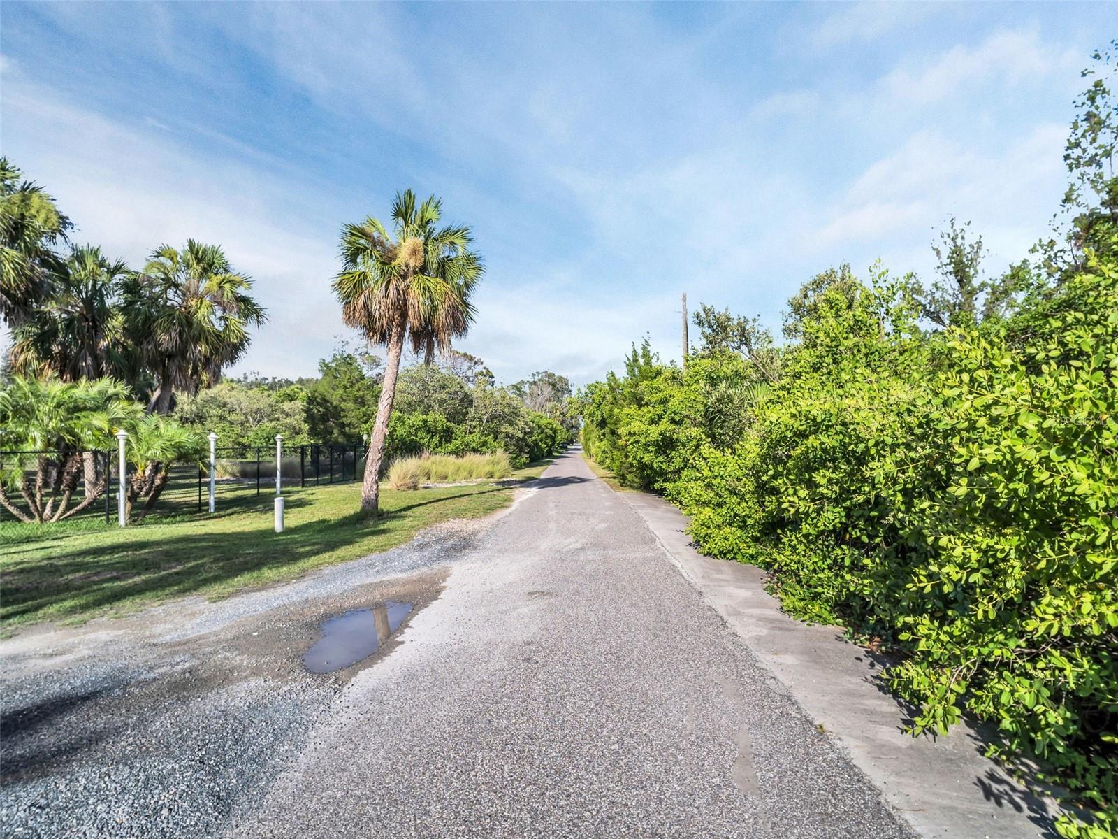 Image 71 of 97 For 4915 South Road