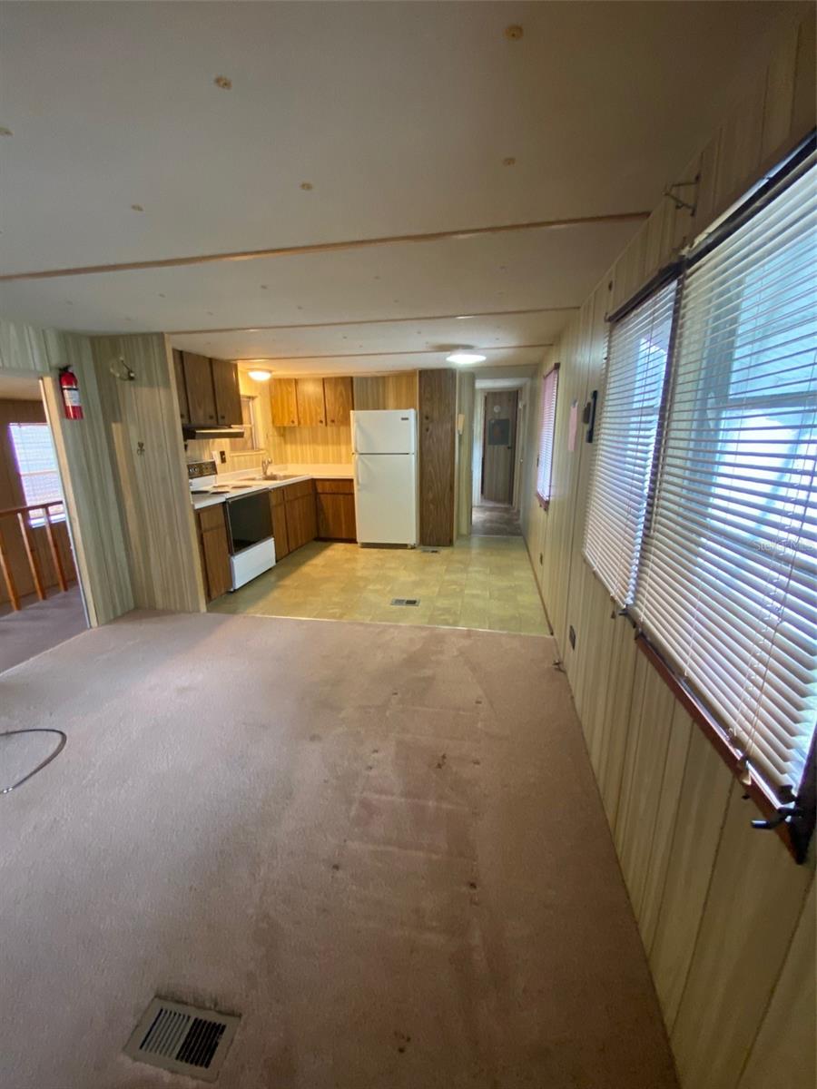 Image 16 of 26 For 8400 Miss Maggie Drive