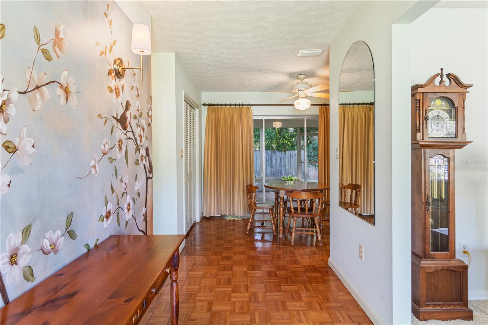 Image 6 of 36 For 16113 Tampa Street