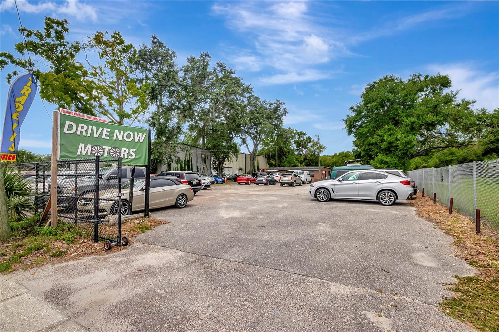 Listing photo id 8 for 14230 Florida Avenue