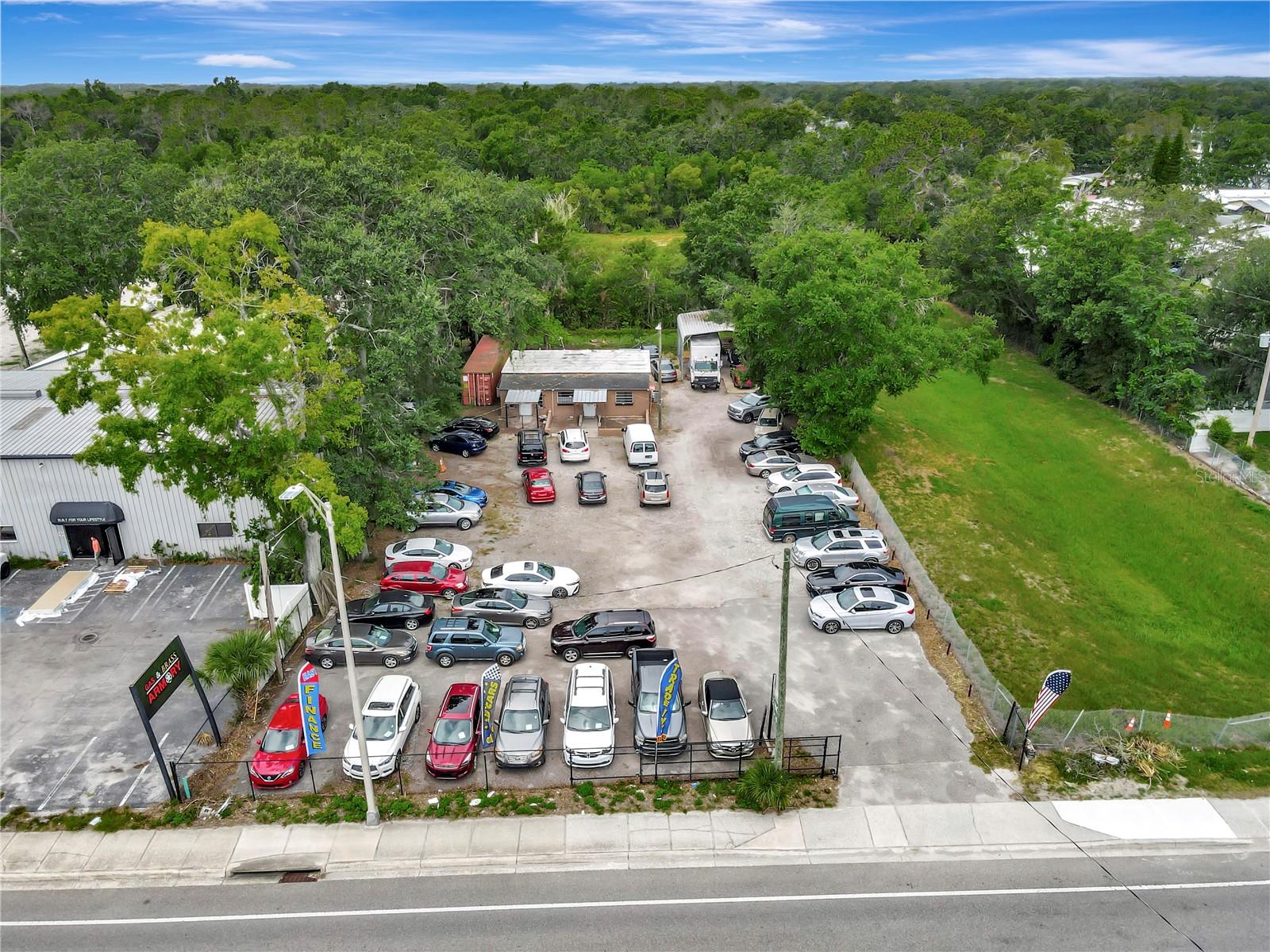 Listing photo id 0 for 14230 Florida Avenue