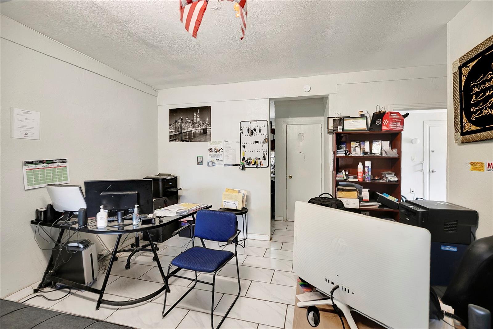 Listing photo id 20 for 14230 Florida Avenue