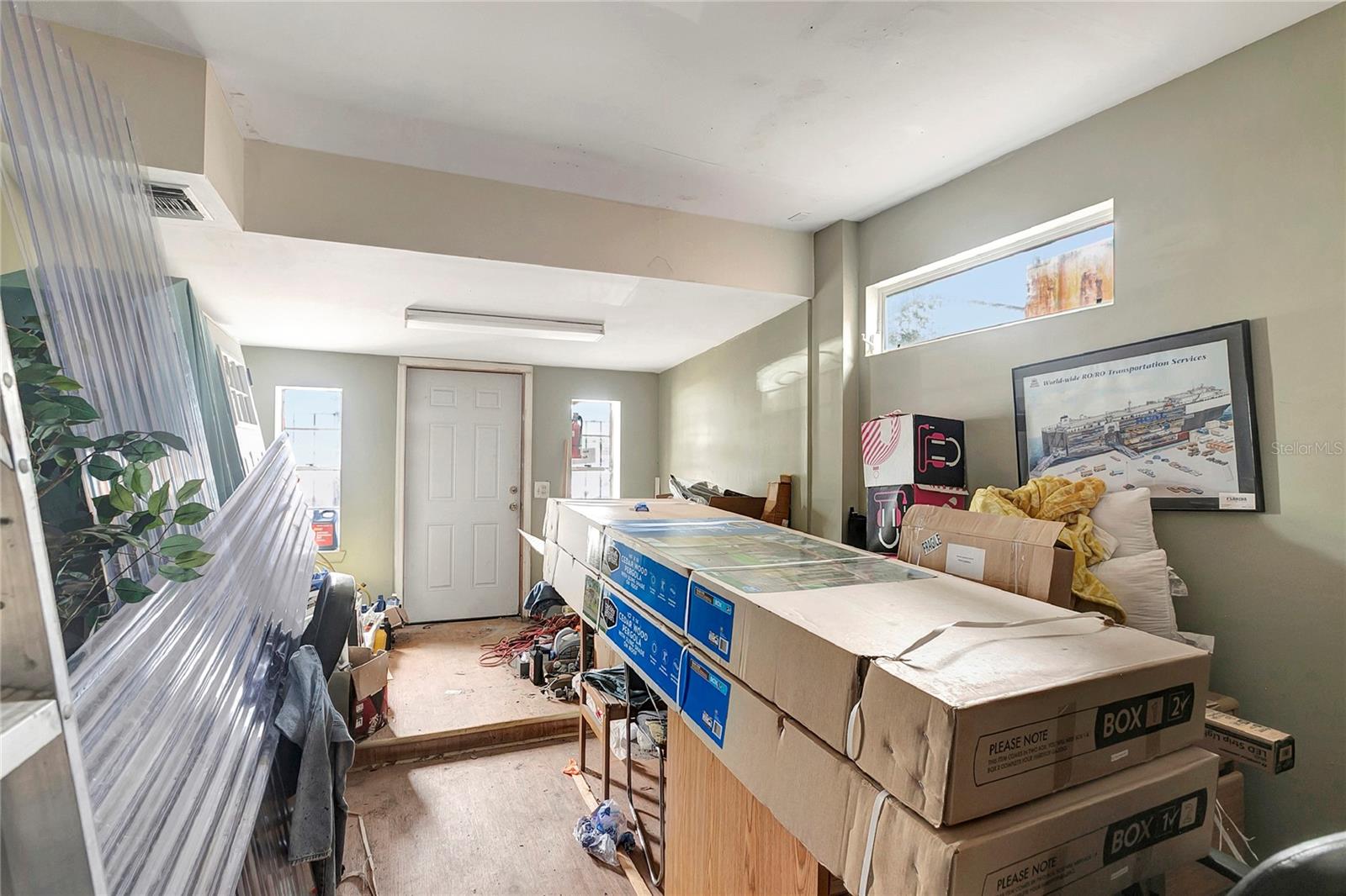 Listing photo id 26 for 14230 Florida Avenue