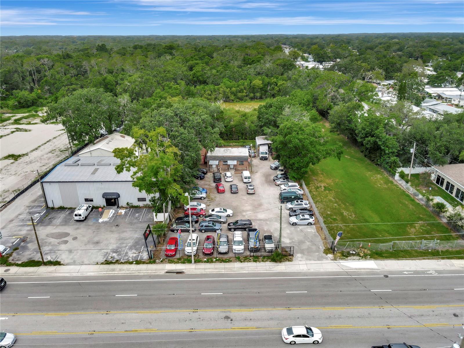 Listing photo id 34 for 14230 Florida Avenue