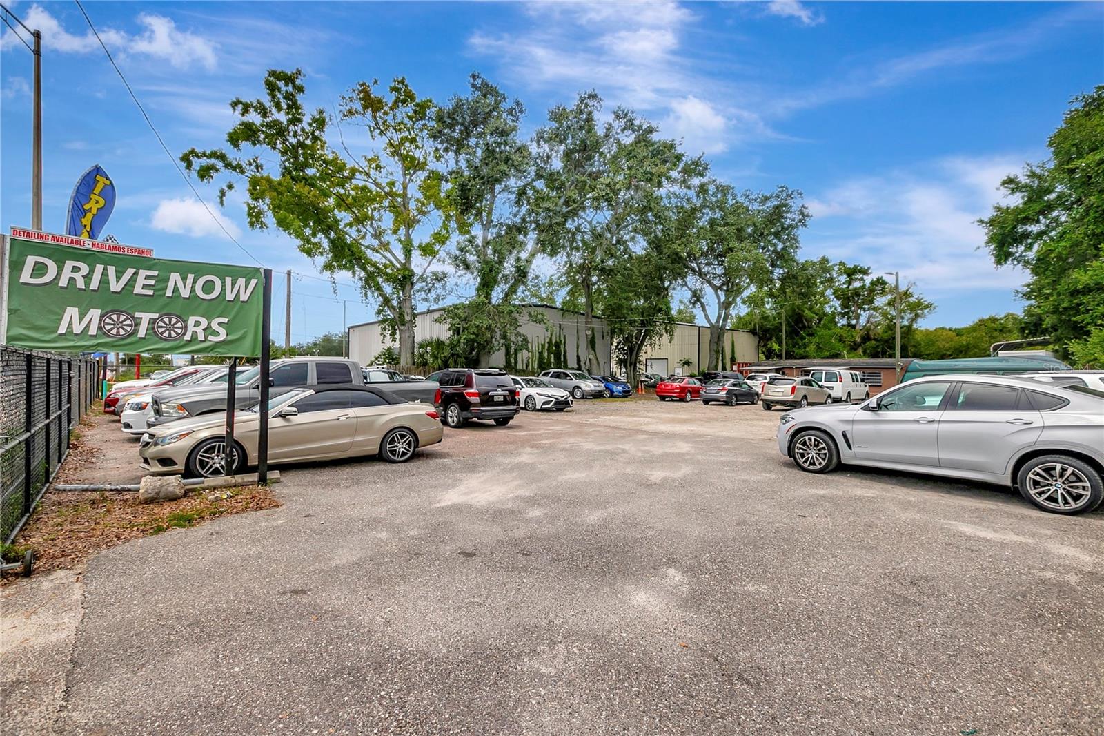 Listing photo id 7 for 14230 Florida Avenue