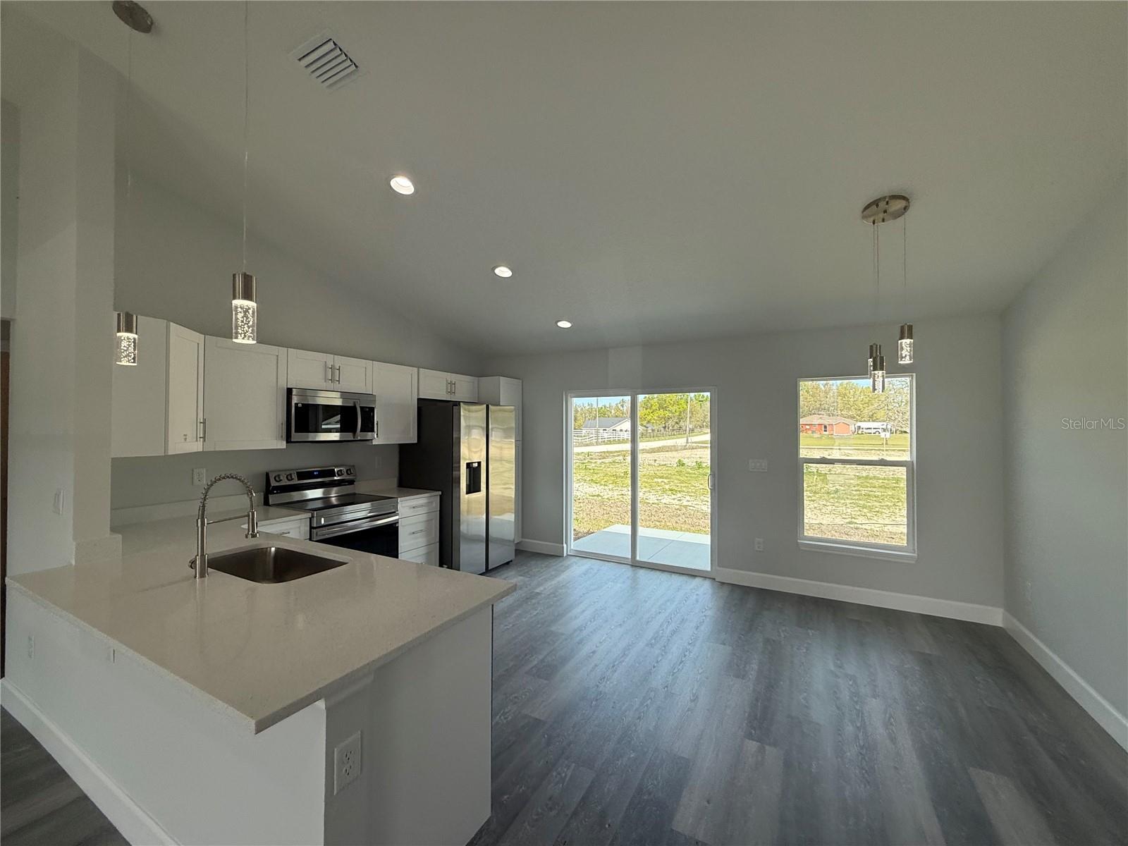 Image 11 of 55 For 13195 103rd Place