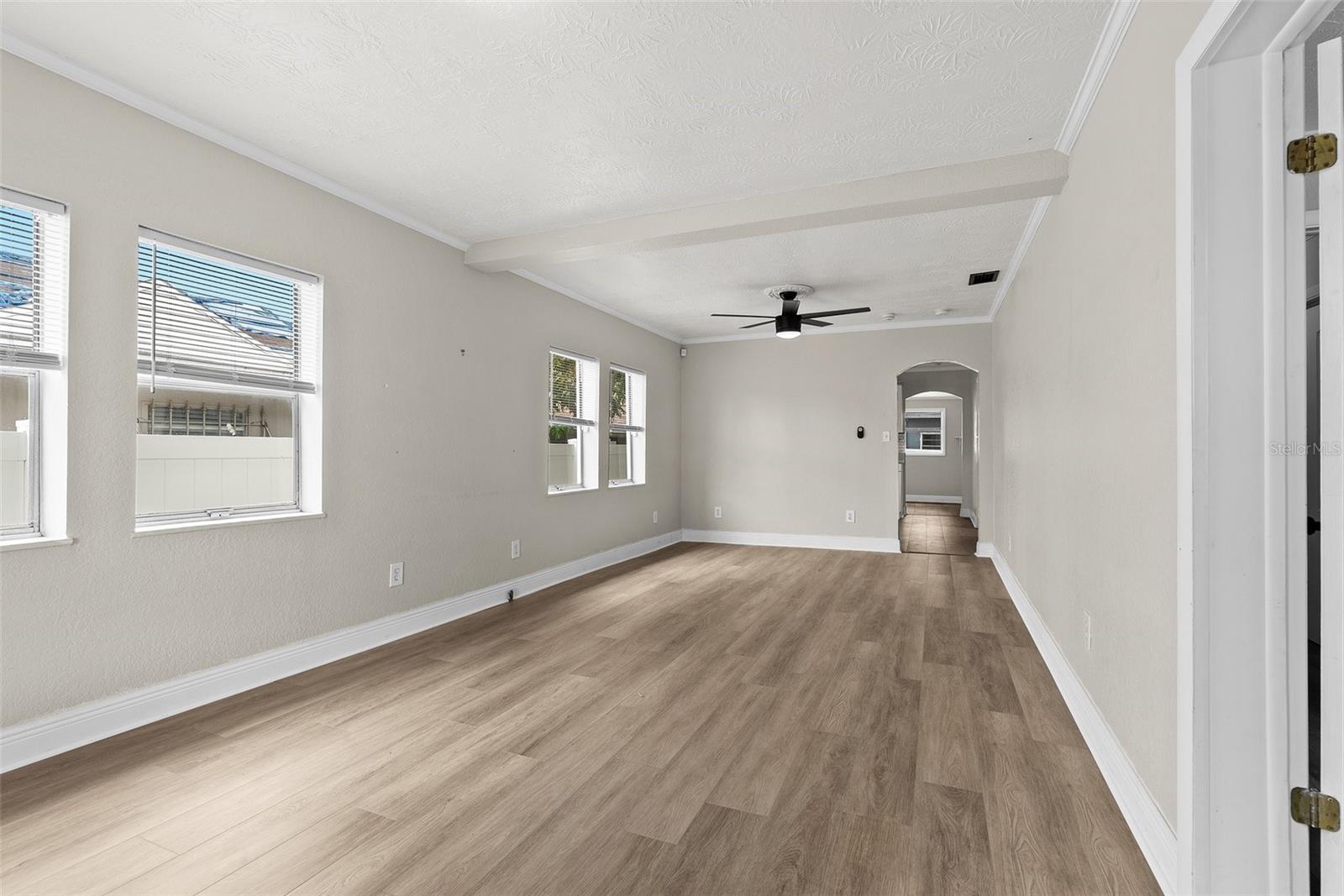 Image 6 of 40 For 2404 Corrine Street