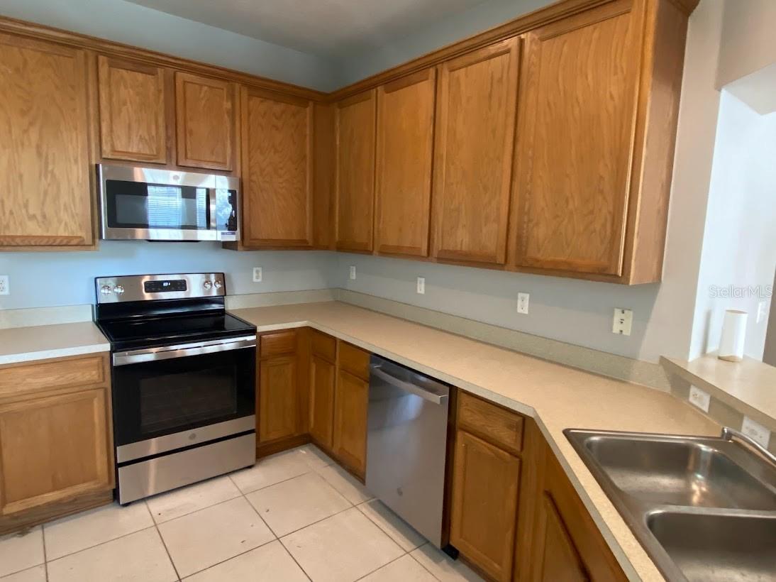 Image 5 of 23 For 5212 Blue Roan Way