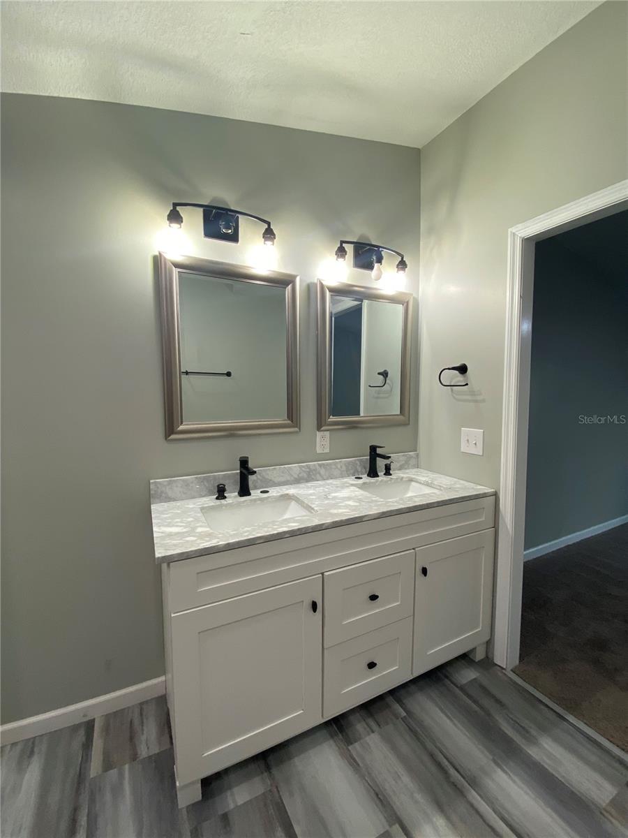 Image 17 of 25 For 31326 Tyndall Road