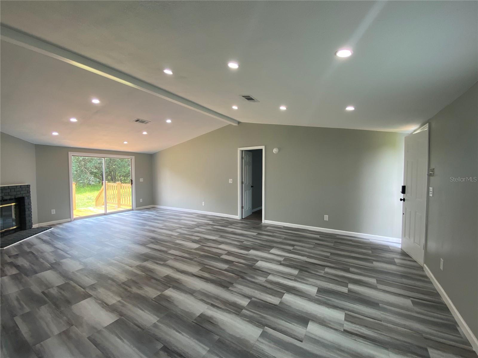Image 4 of 25 For 31326 Tyndall Road
