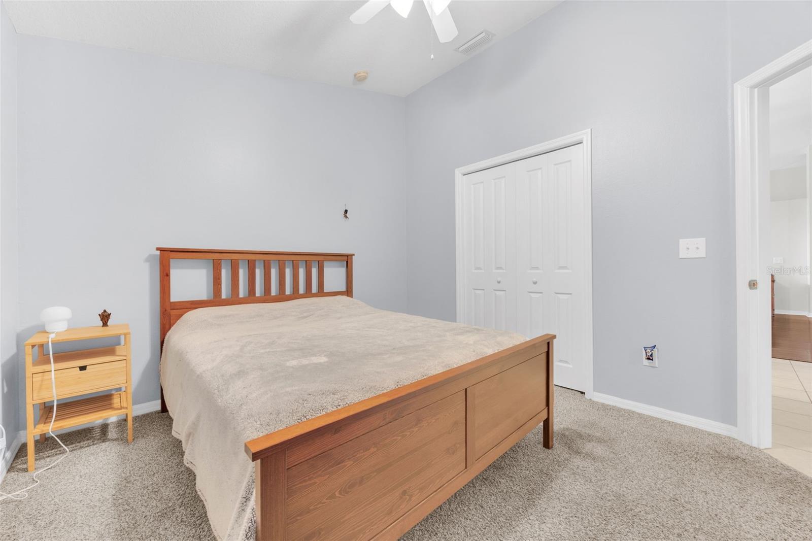 Image 25 of 45 For 10813 Rockledge View Dr.