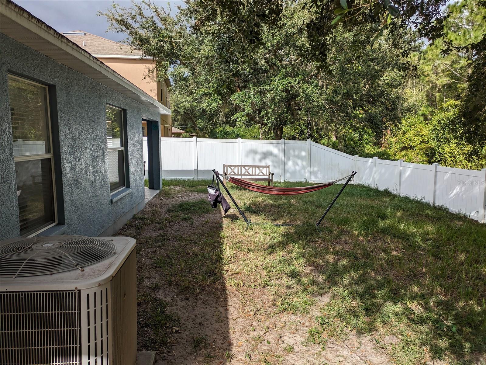 Image 33 of 40 For 12216 Southbridge Terrace