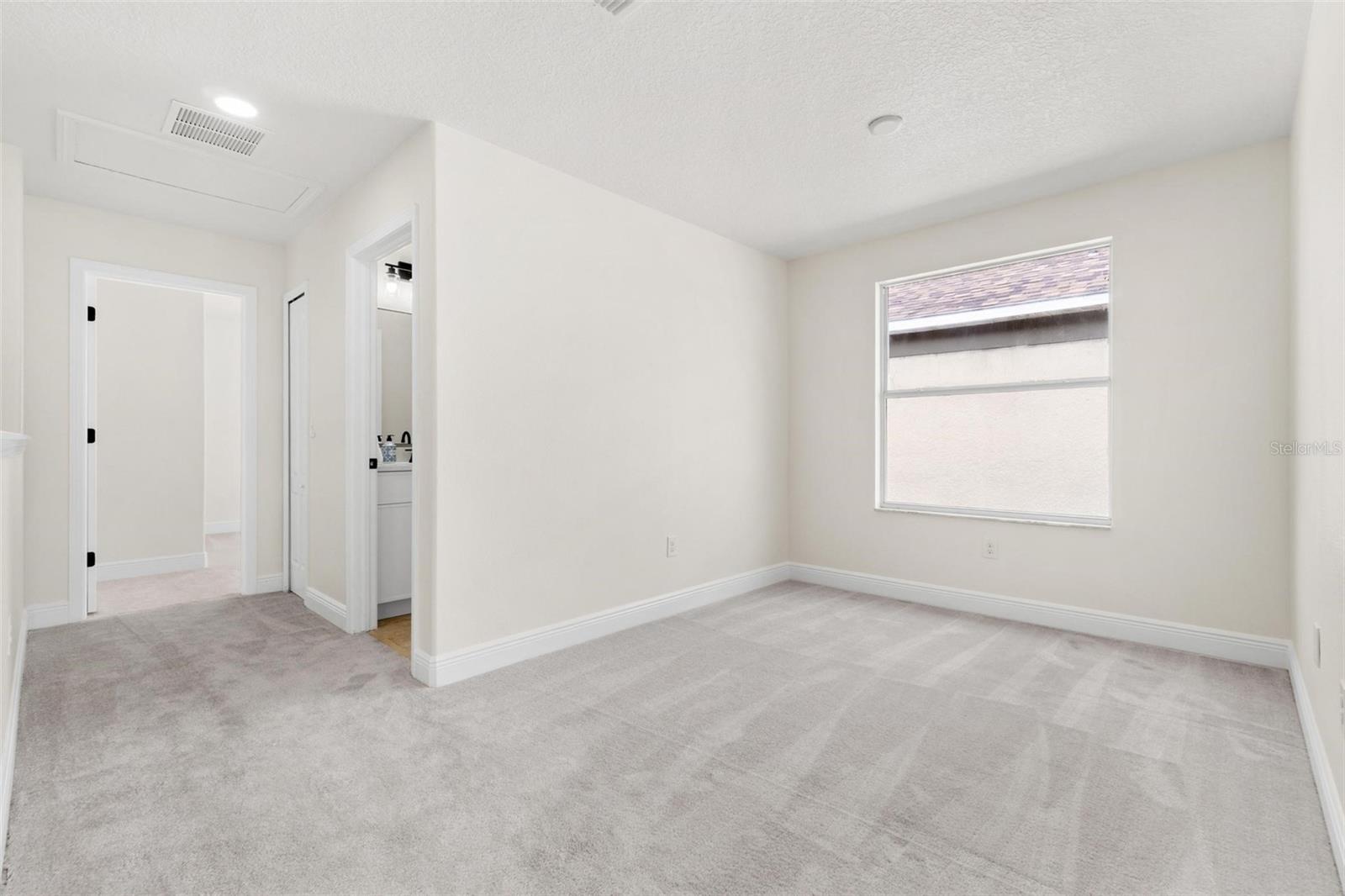 Image 13 of 25 For 1112 Seminole Sky Drive