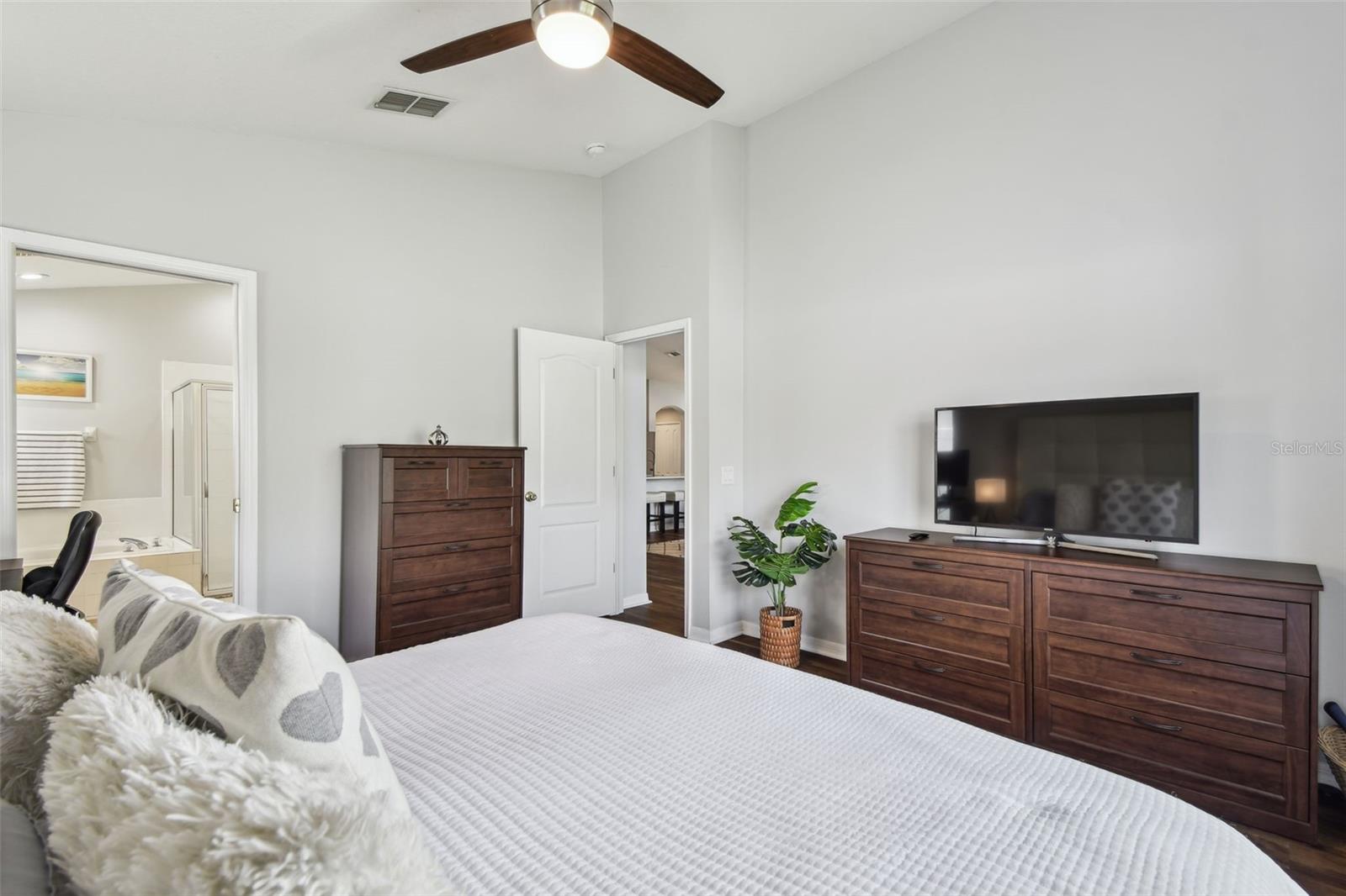 Image 28 of 78 For 11311 Cypress Reserve Drive