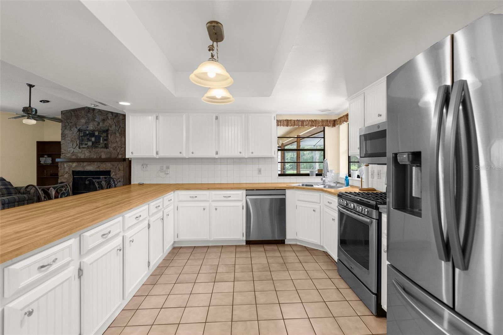 Image 12 of 73 For 17207 Bosley Drive