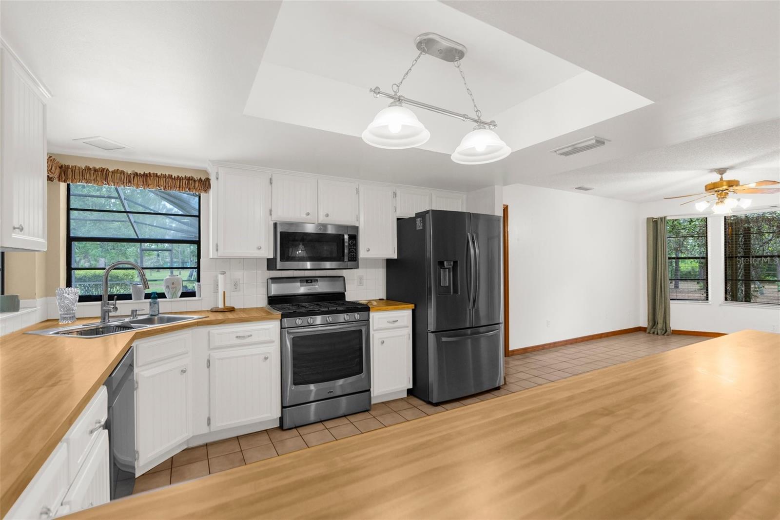 Image 13 of 73 For 17207 Bosley Drive