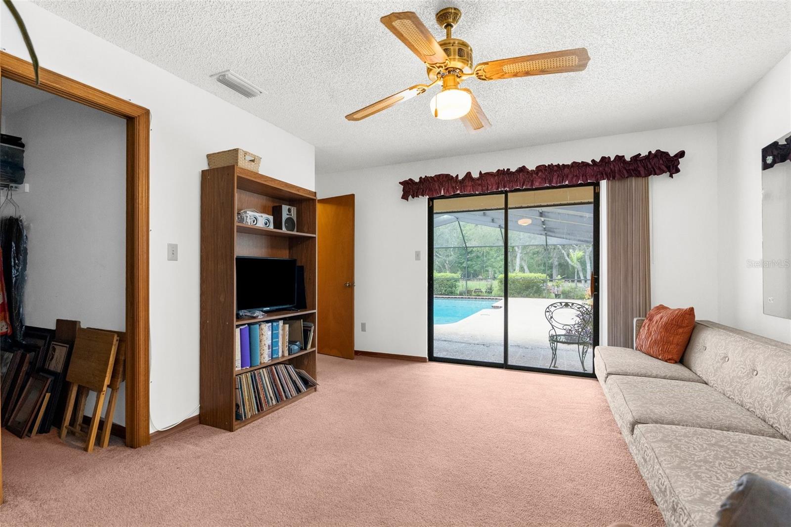 Image 24 of 73 For 17207 Bosley Drive