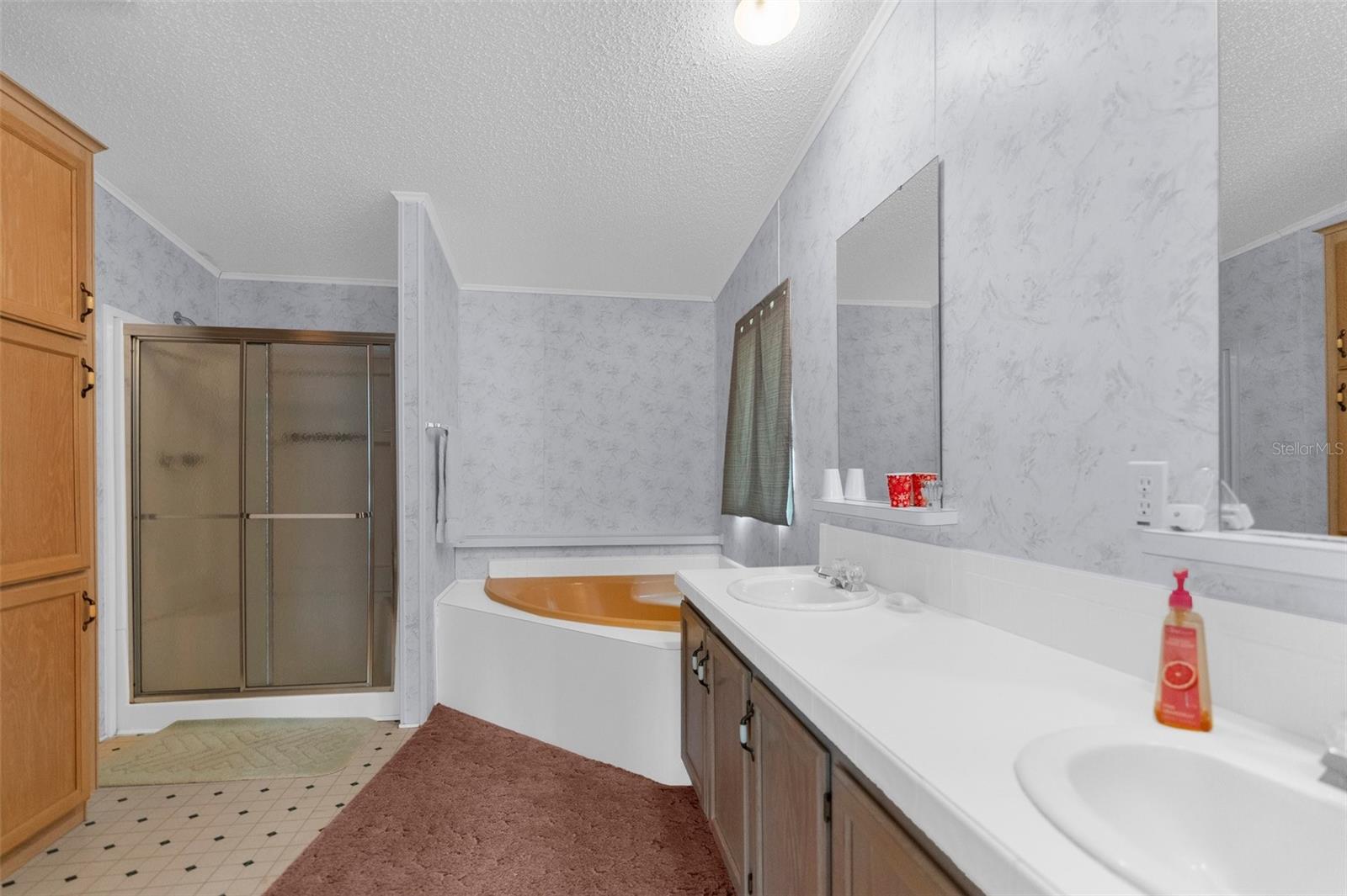 Image 54 of 73 For 17207 Bosley Drive