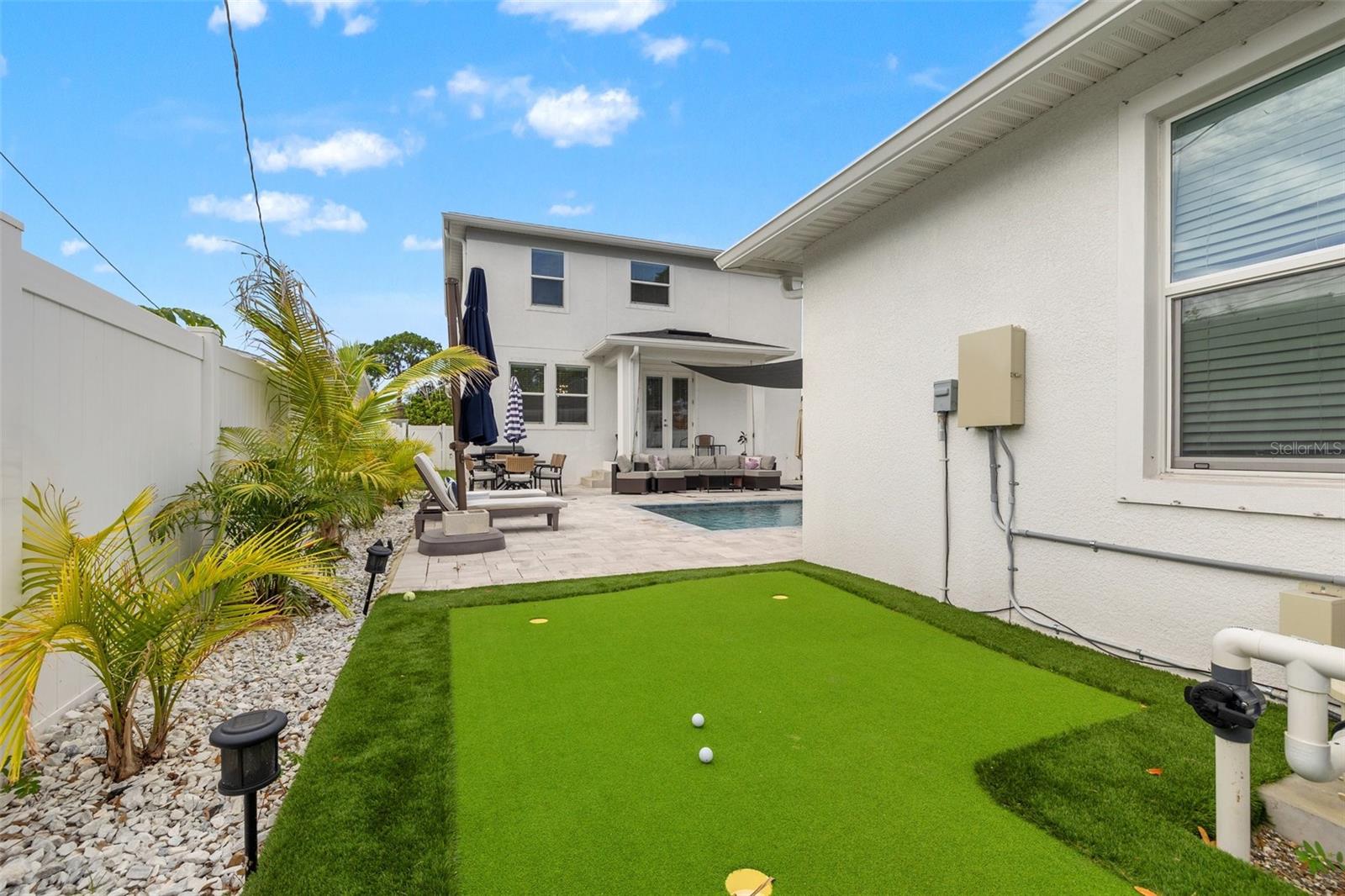 Image 44 of 53 For 517 39th Avenue N