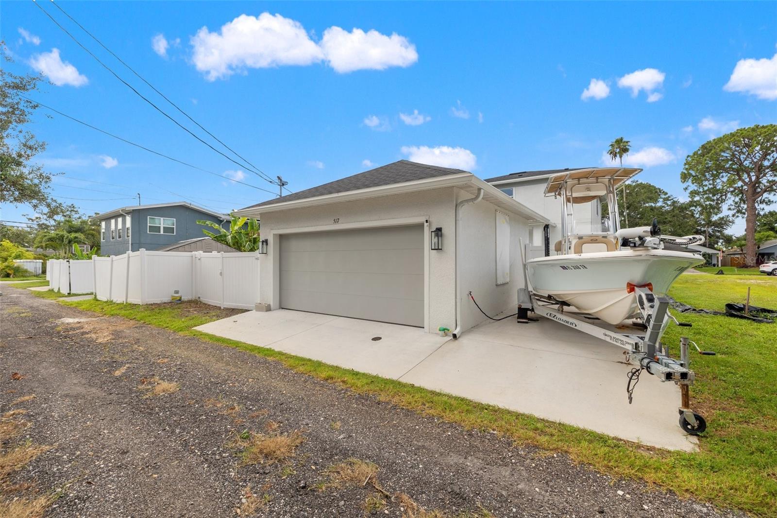 Image 47 of 53 For 517 39th Avenue N