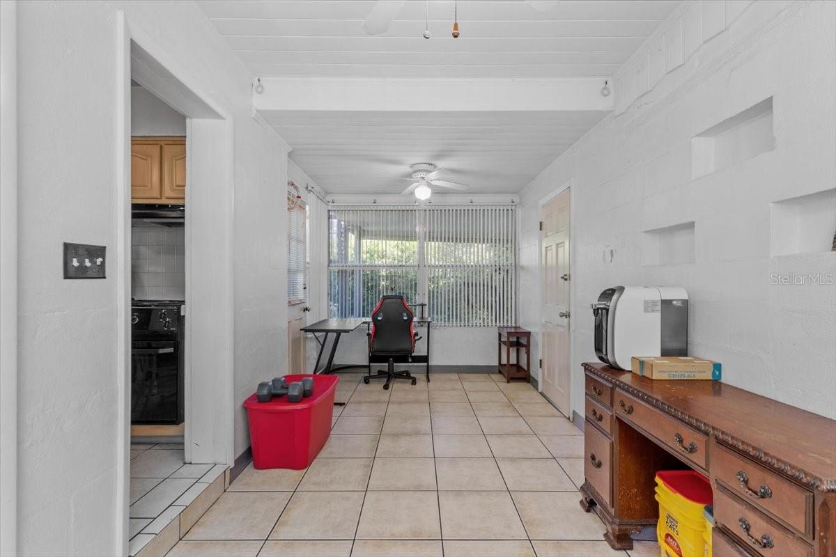 Image 12 of 42 For 1222 Palm Street