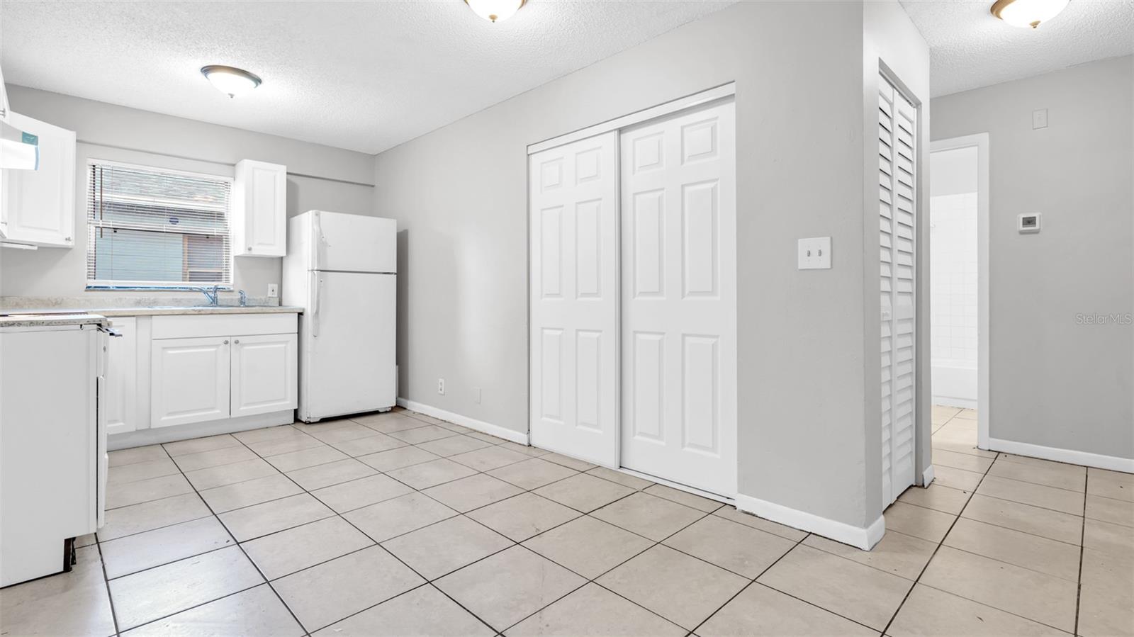 Image 8 of 22 For 3912 10th Avenue S