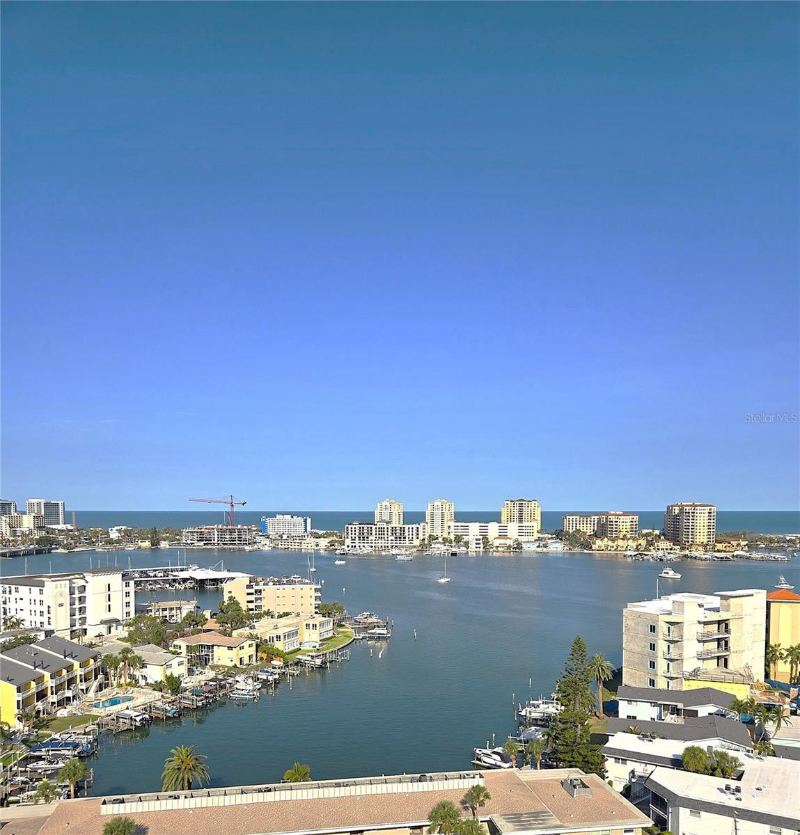 Image 3 of 42 For 400 Island Way 1606