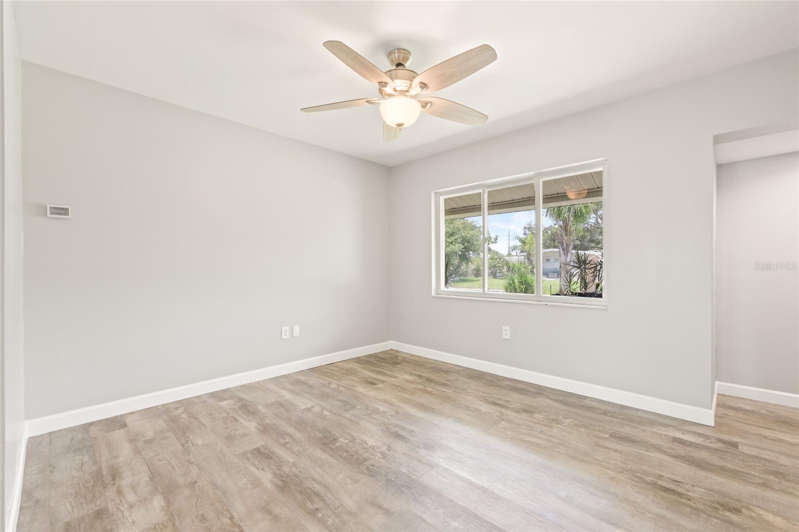 Image 5 of 39 For 6012 Flora Terrace