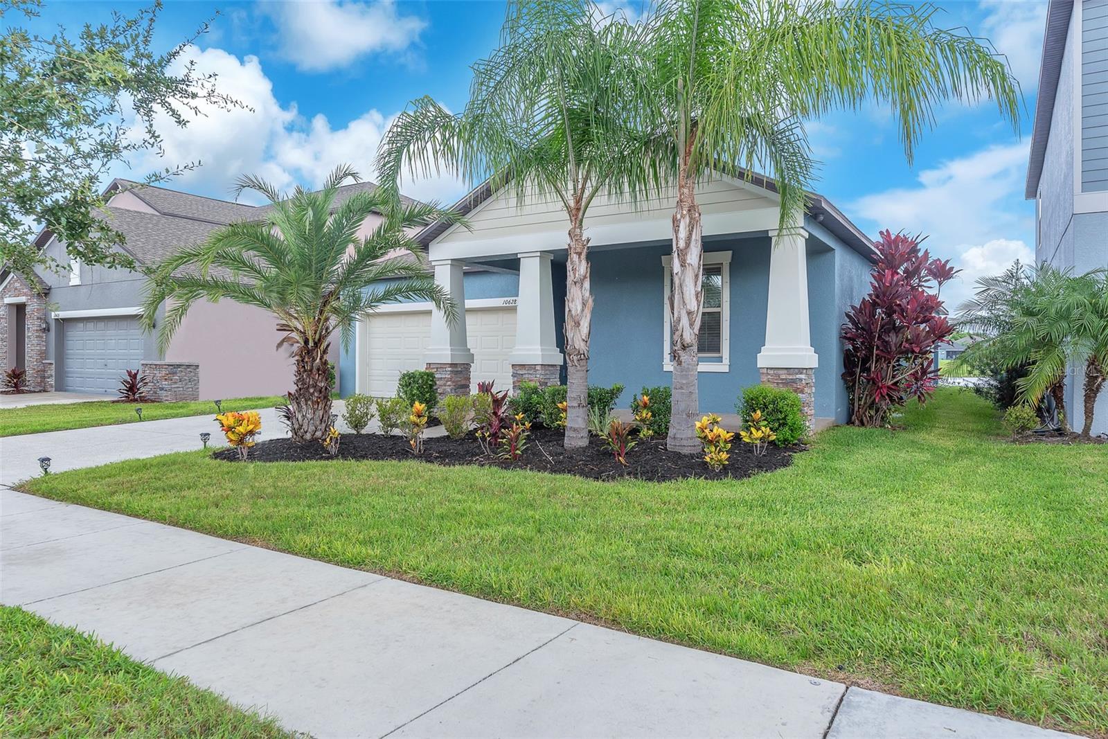 Image 2 of 44 For 10628 Bahama Woodstar Court