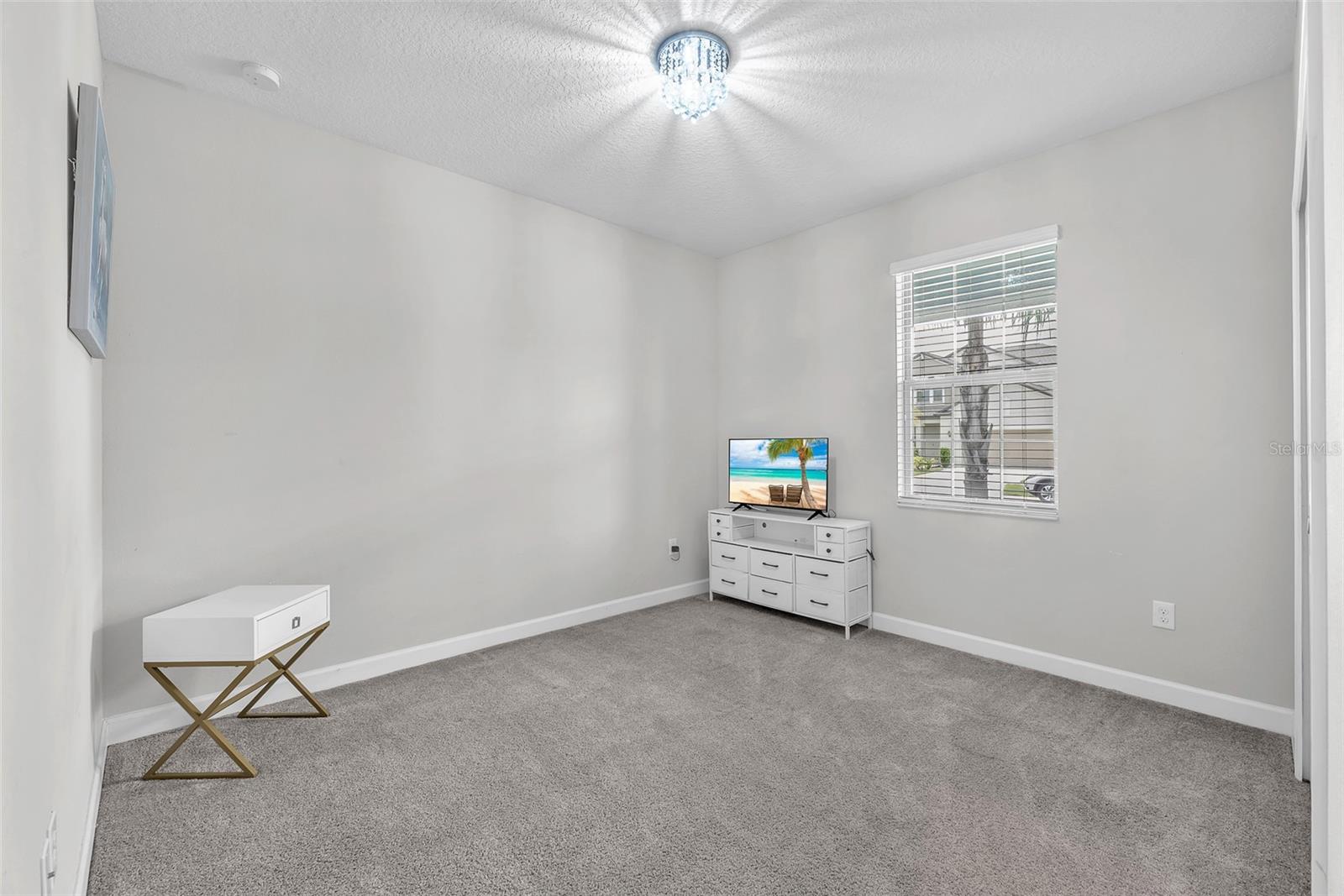 Image 6 of 44 For 10628 Bahama Woodstar Court