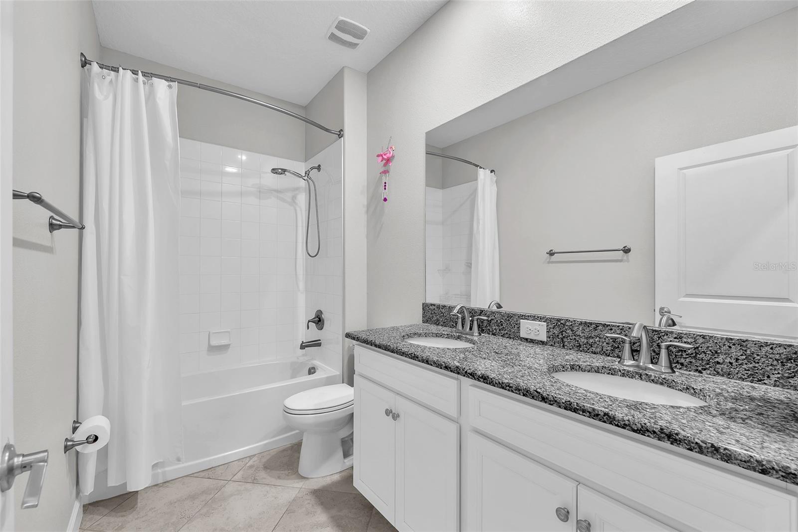 Image 8 of 44 For 10628 Bahama Woodstar Court