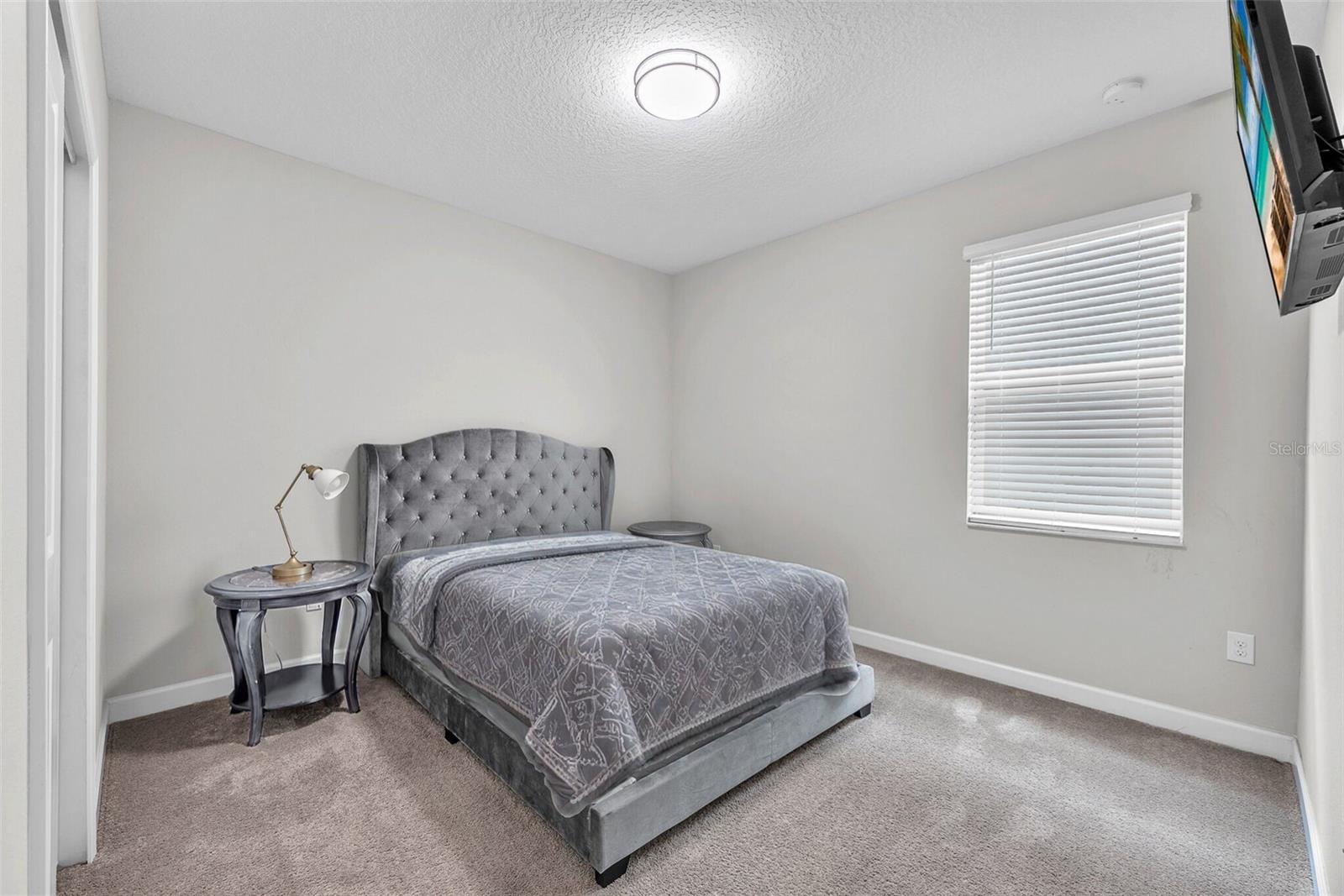 Image 9 of 44 For 10628 Bahama Woodstar Court