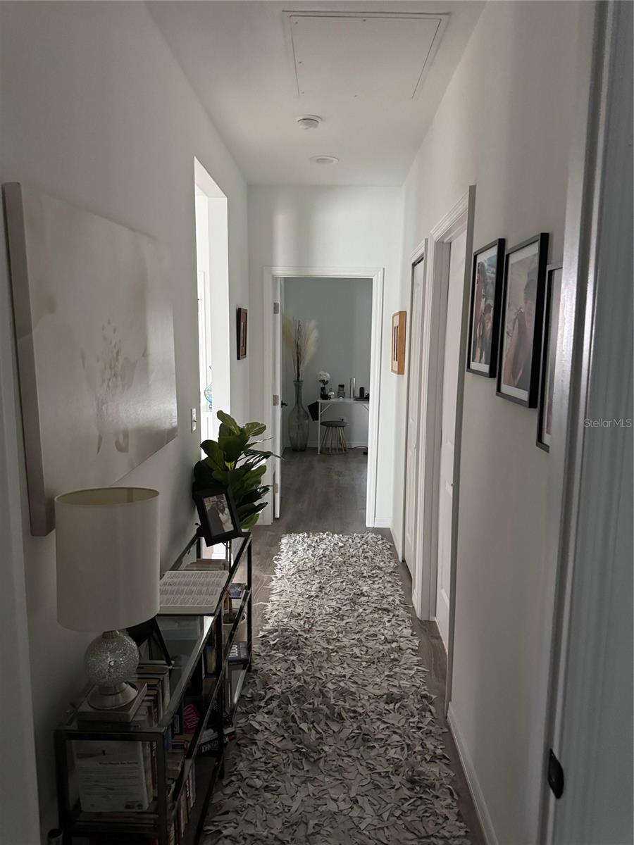 Image 22 of 33 For 9397 Northcliffe Boulevard