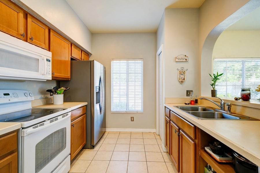 Image 10 of 41 For 3909 45th Terrace W 102