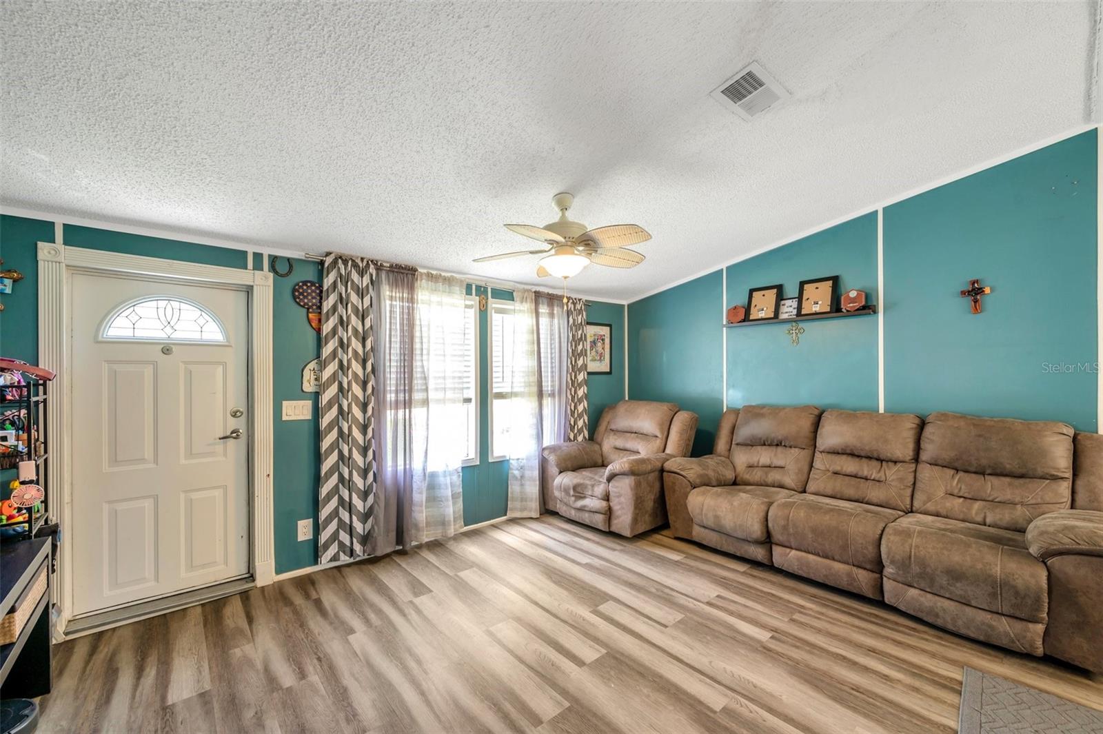 Image 6 of 43 For 1222 Rowell Street