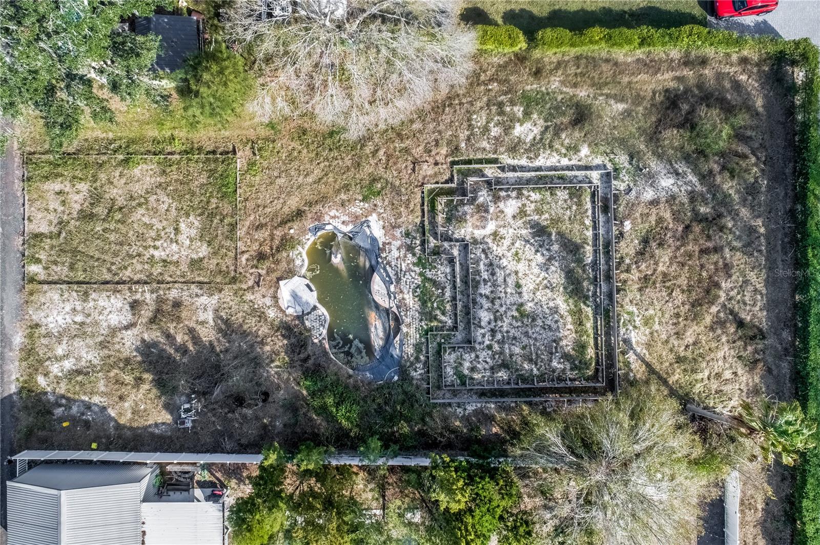 Listing photo id 0 for 8715 Brooke Angela Drive