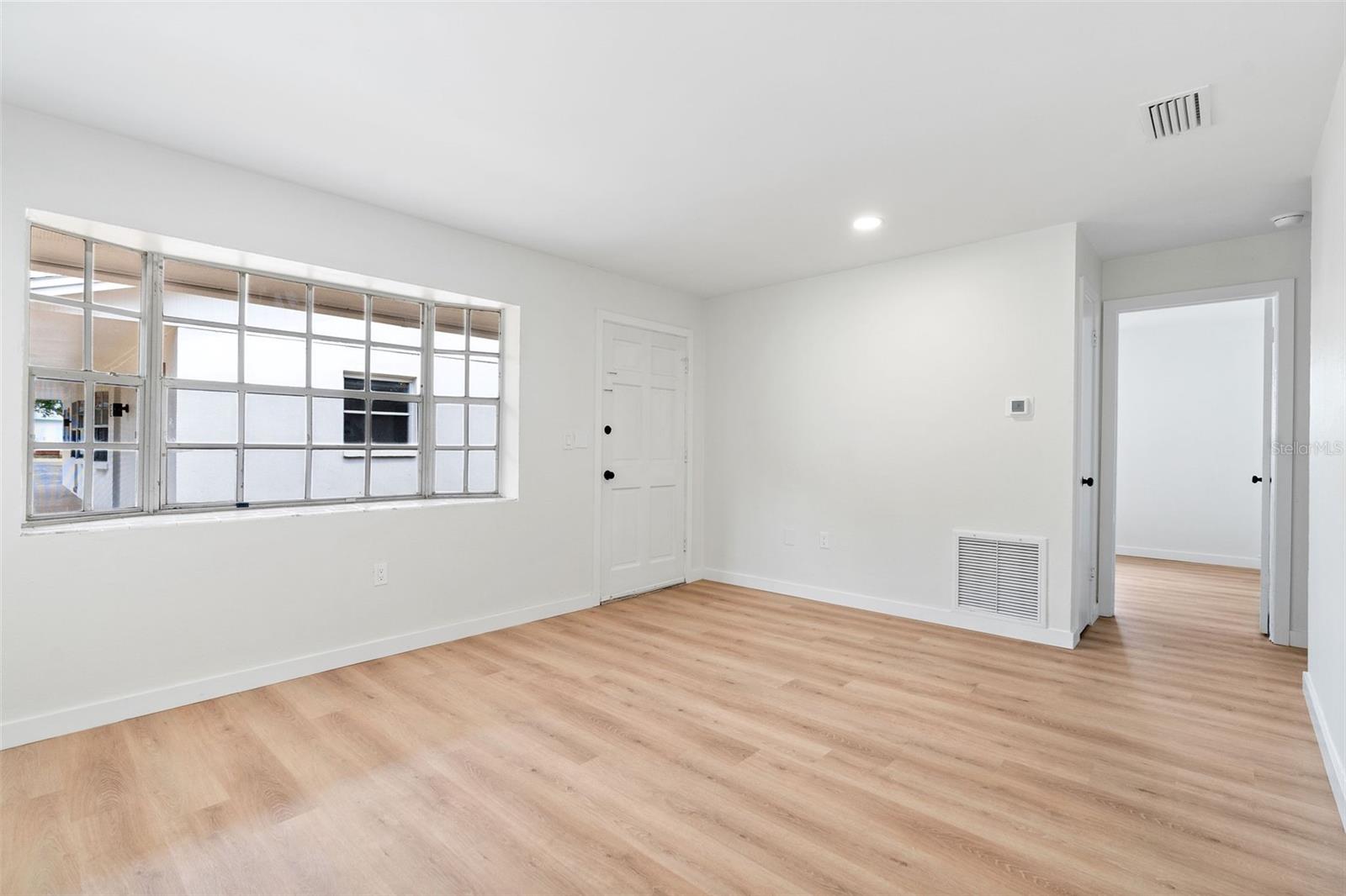 Image 9 of 20 For 1028 Bass Boulevard