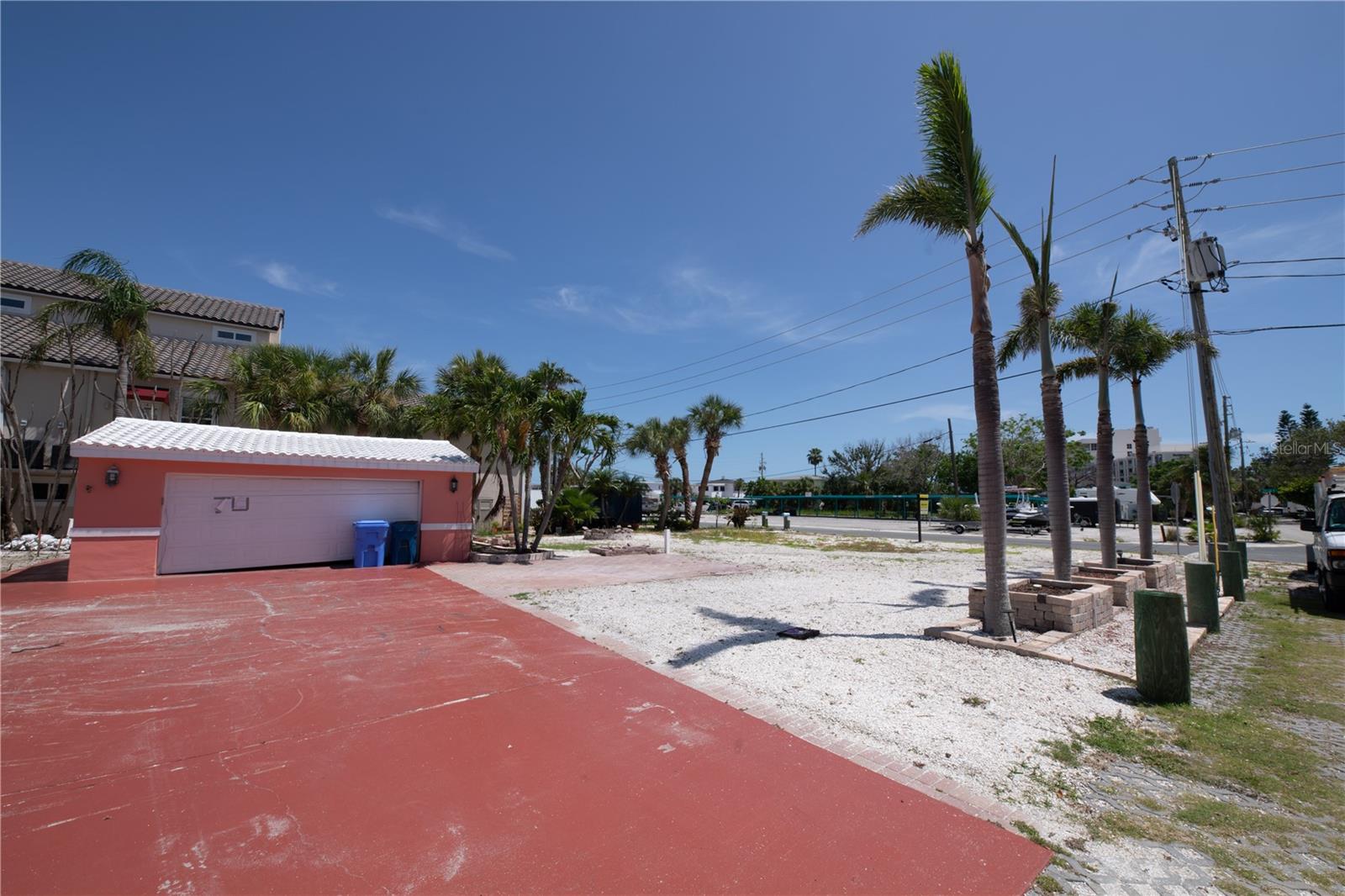 Image 9 of 13 For 11855 1st Street East