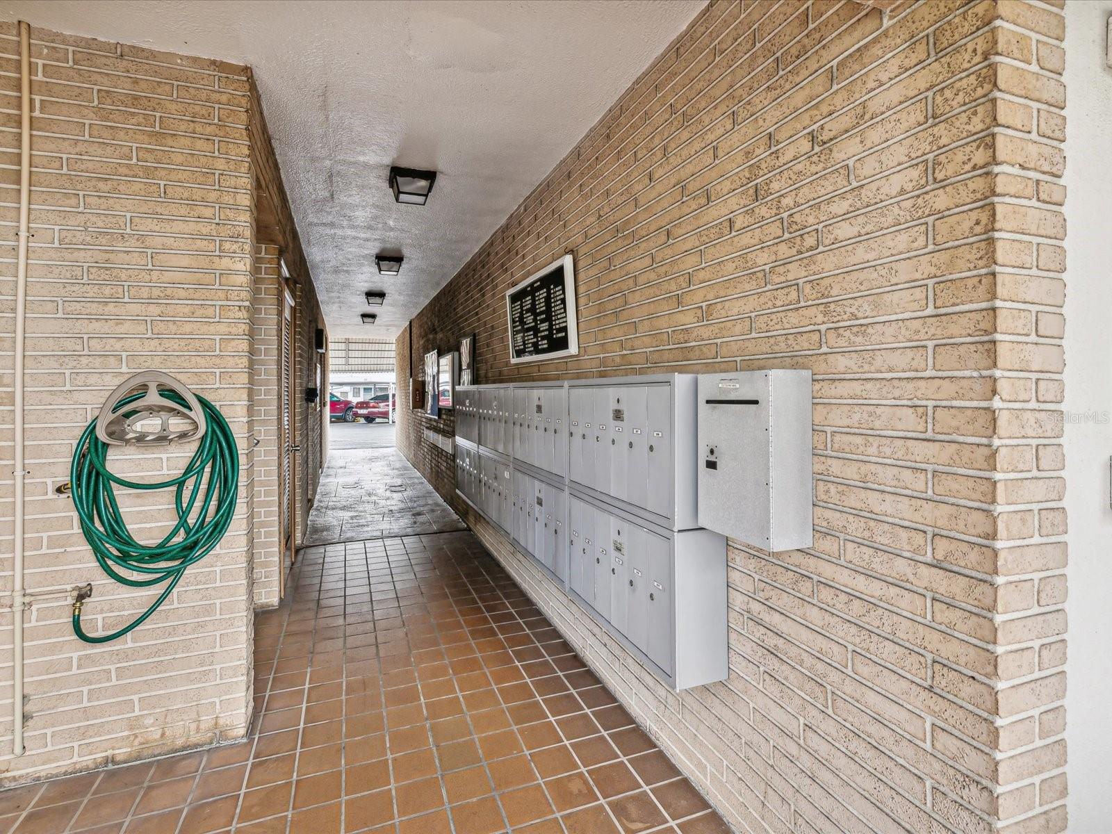 Listing photo id 29 for 6015 19th Street N 117
