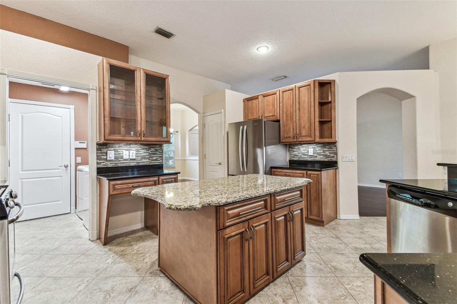 Image 10 of 100 For 16004 Selby Way