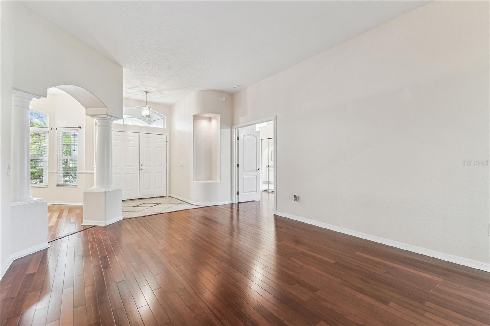 Image 12 of 100 For 16004 Selby Way
