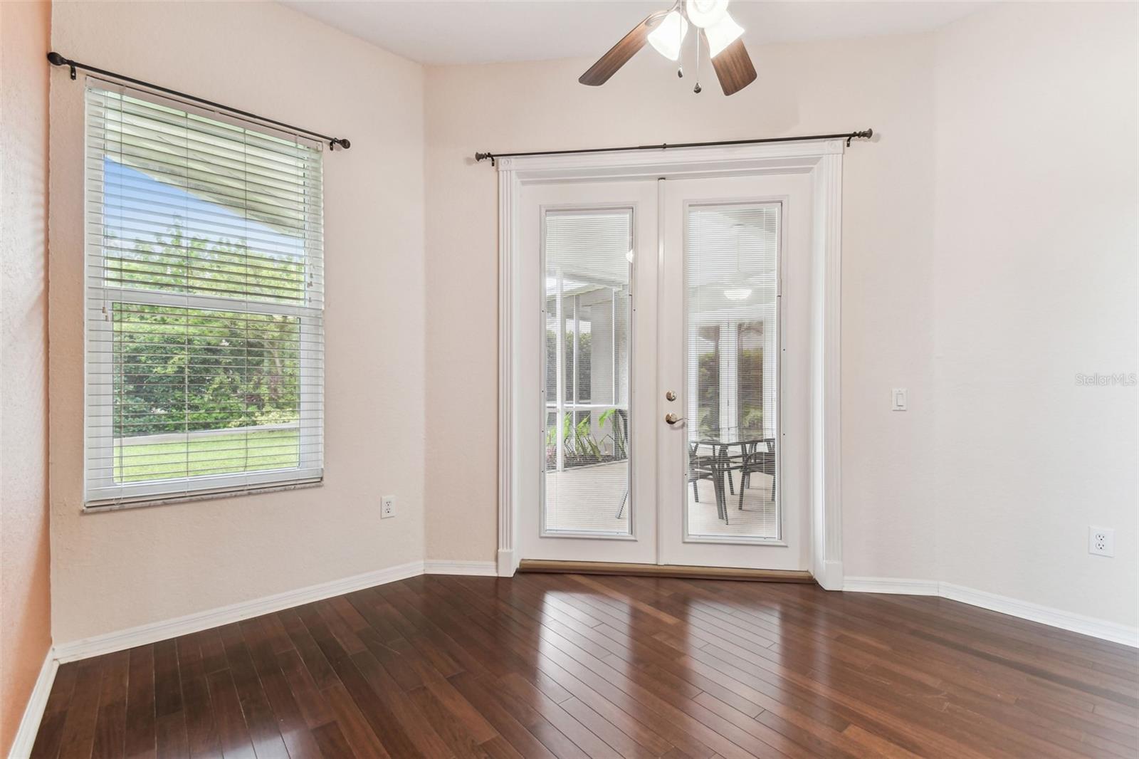 Image 16 of 100 For 16004 Selby Way