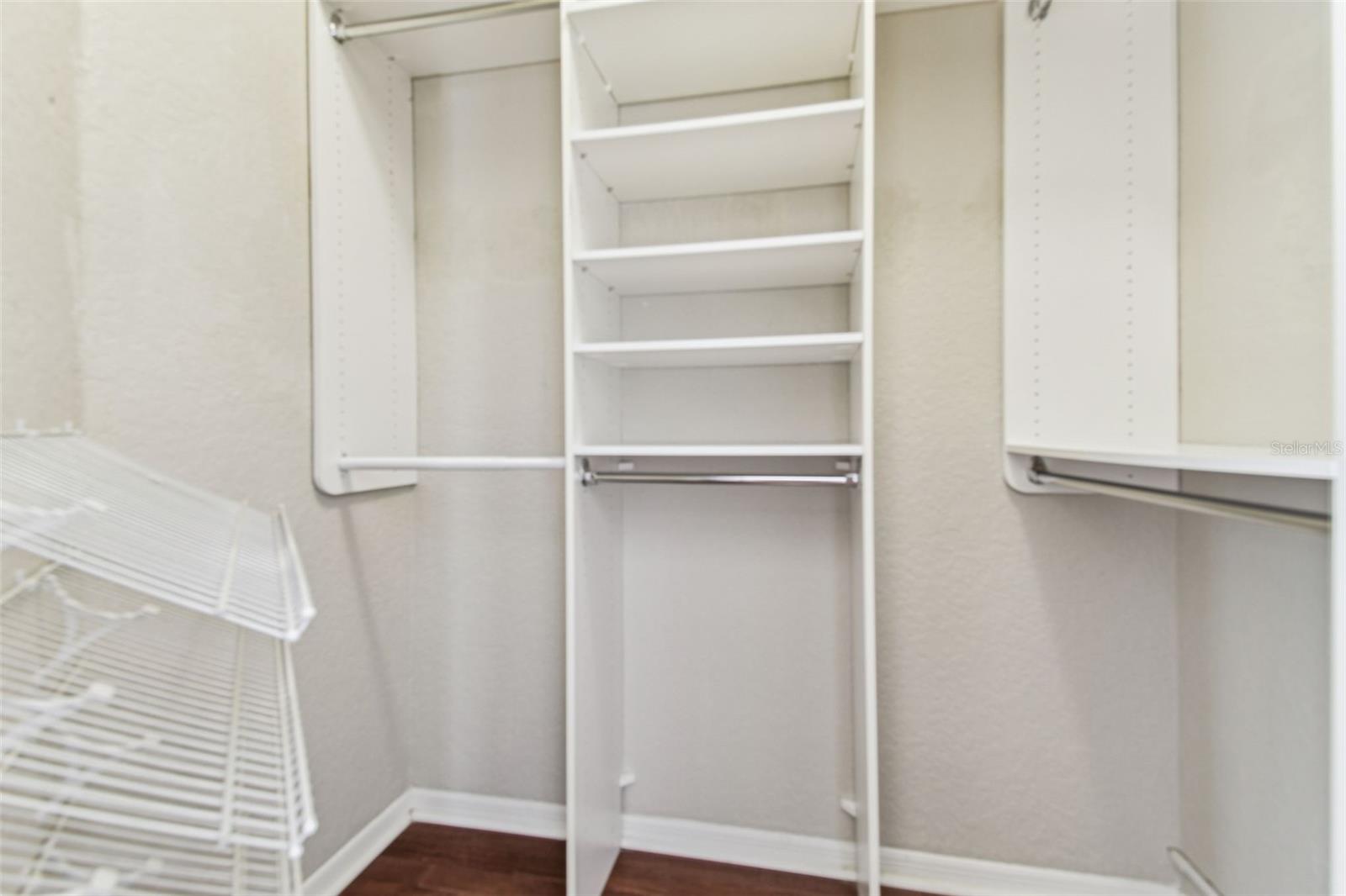 Image 21 of 100 For 16004 Selby Way