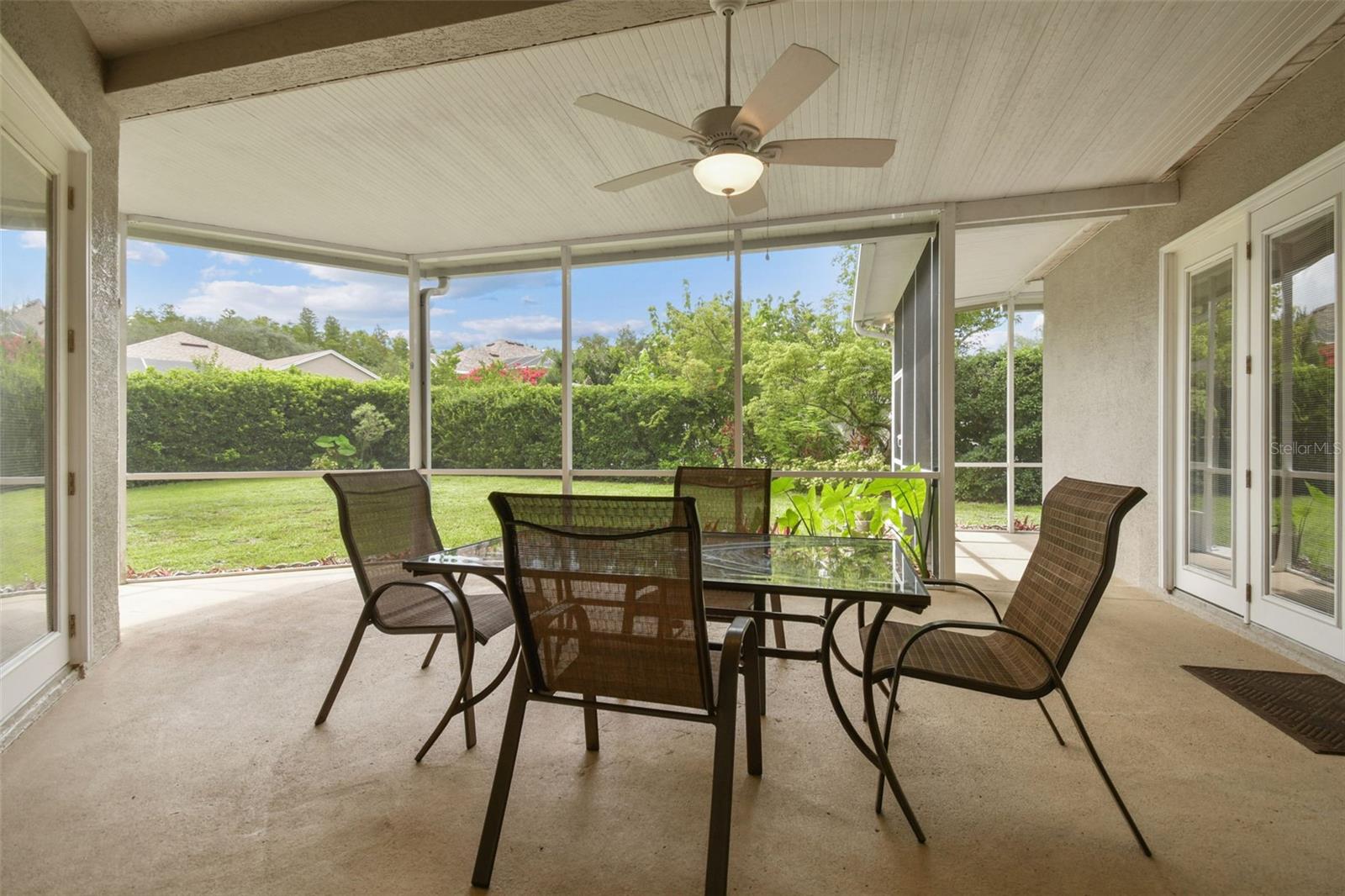 Image 44 of 100 For 16004 Selby Way