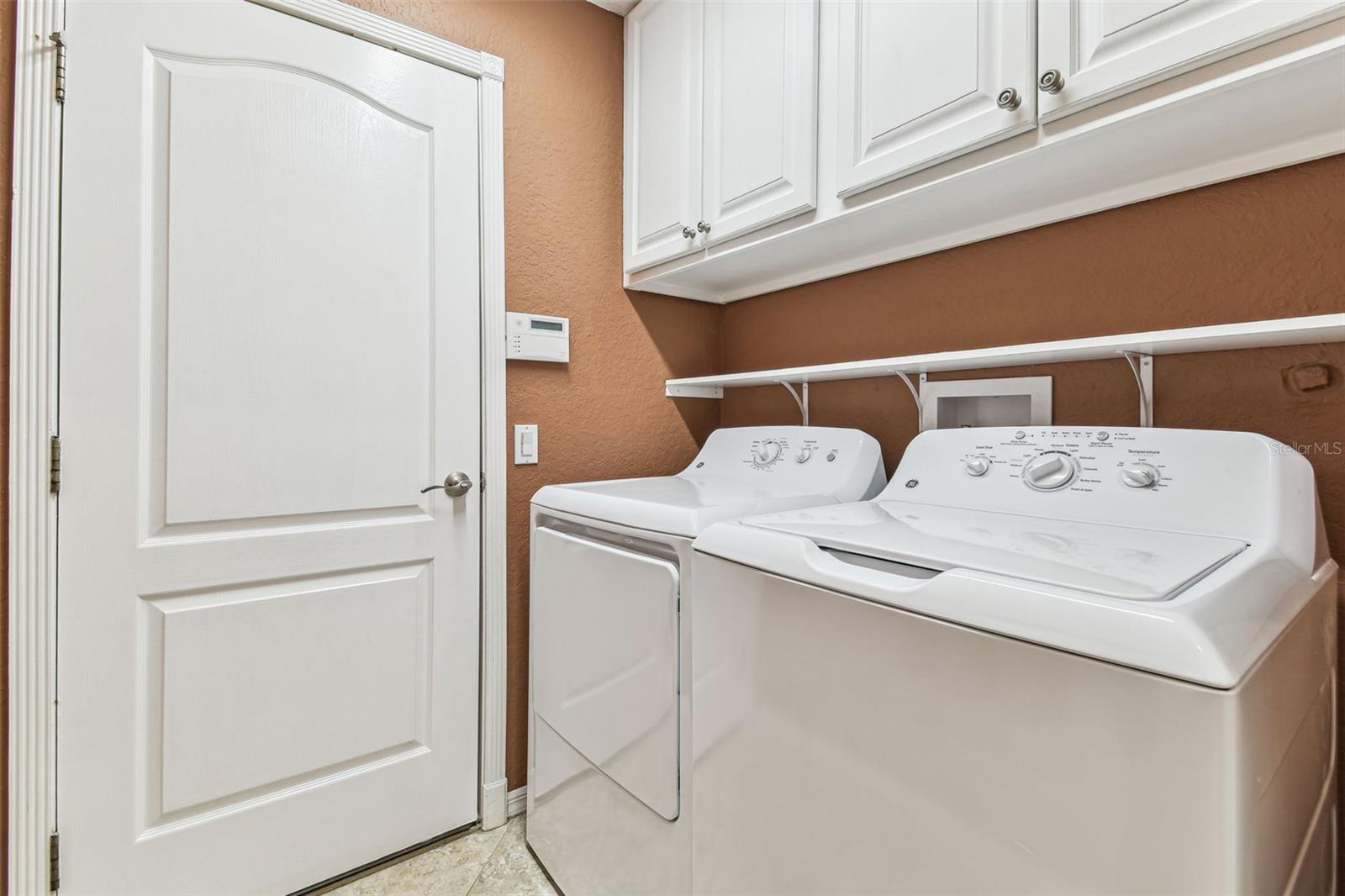 Image 49 of 100 For 16004 Selby Way