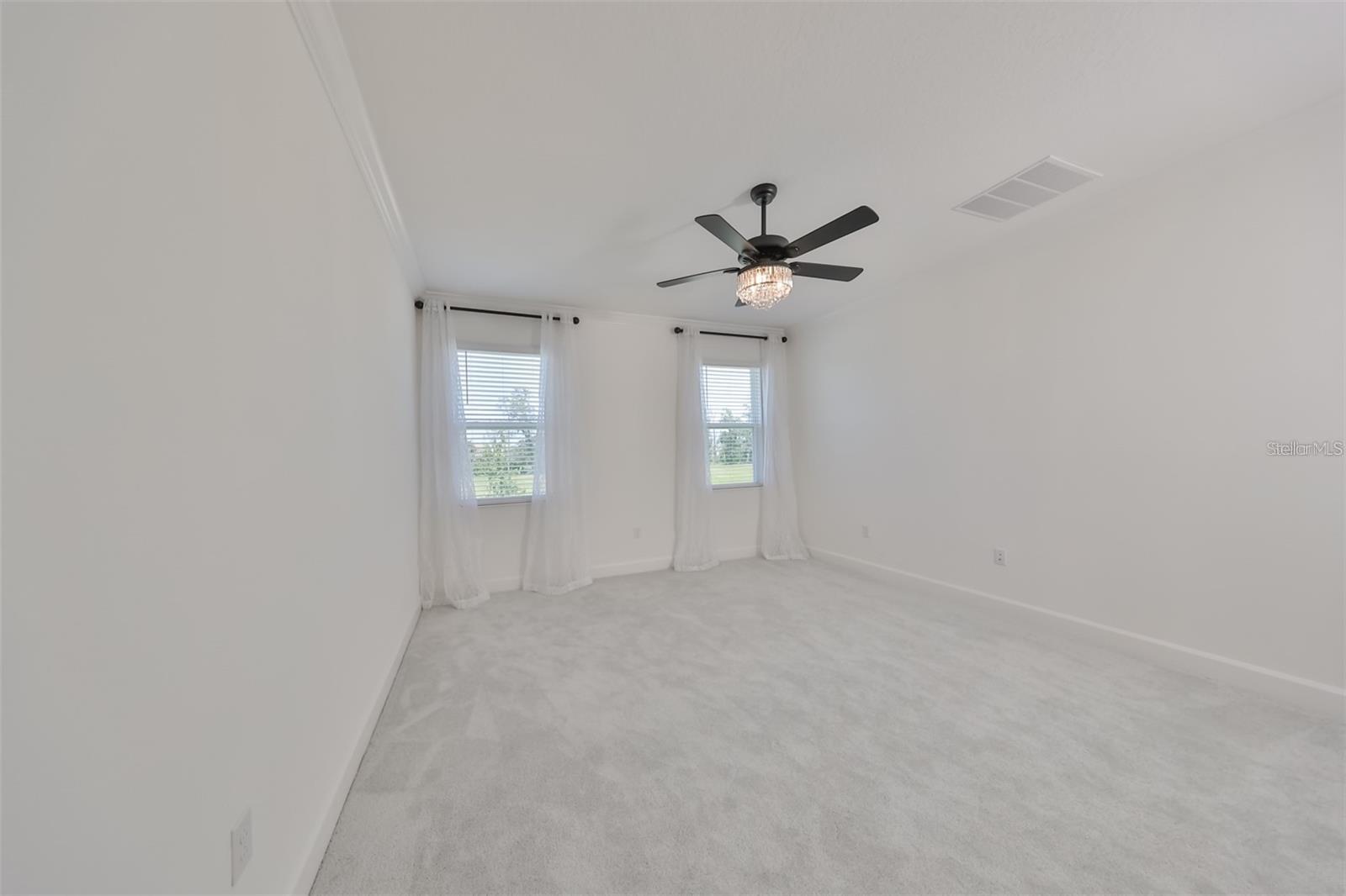 Image 19 of 50 For 933 Signet Drive