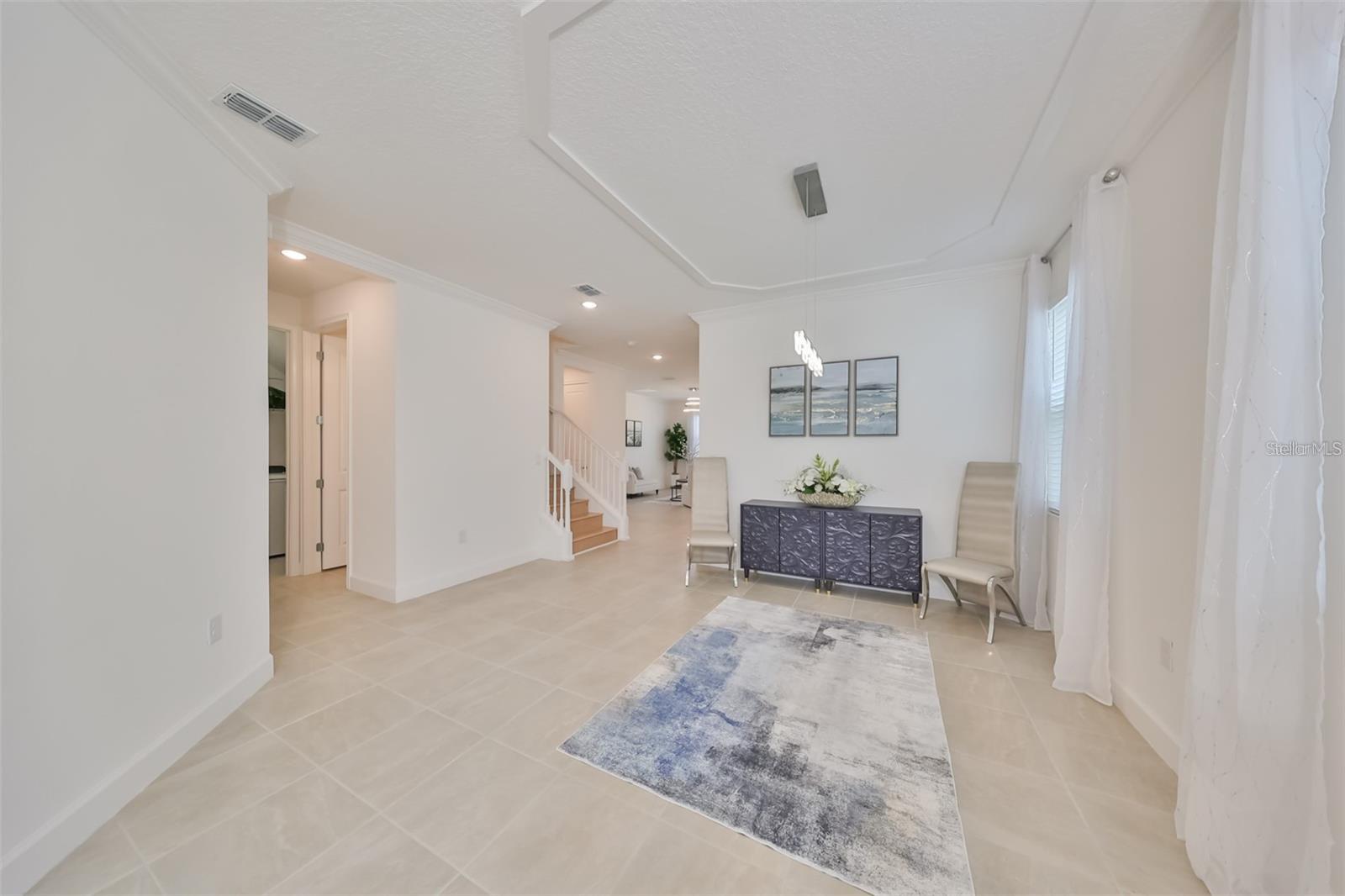 Image 4 of 50 For 933 Signet Drive