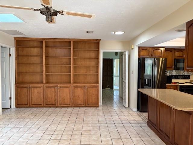 Image 9 of 28 For 524 Garrard Drive