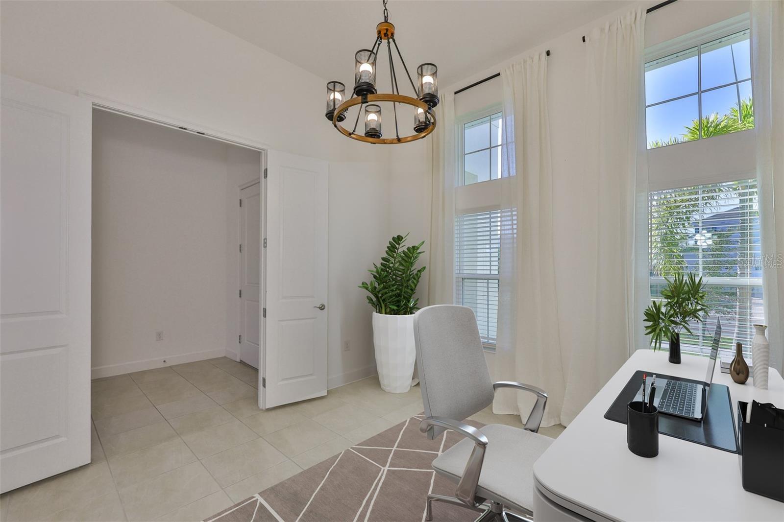 Image 15 of 43 For 955 Signet Drive