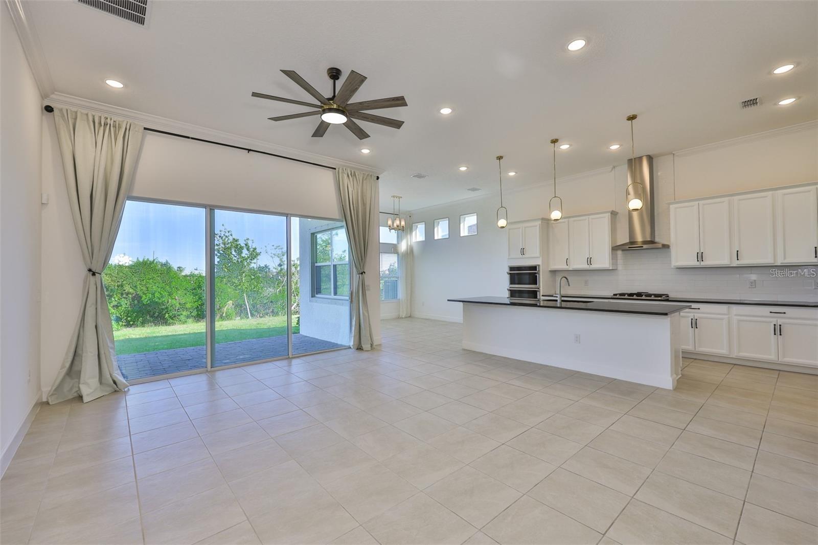 Image 9 of 43 For 955 Signet Drive